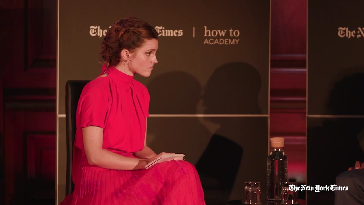 EmmaWatsonFan-dot-nl_2019HowToAcademy03140.jpg