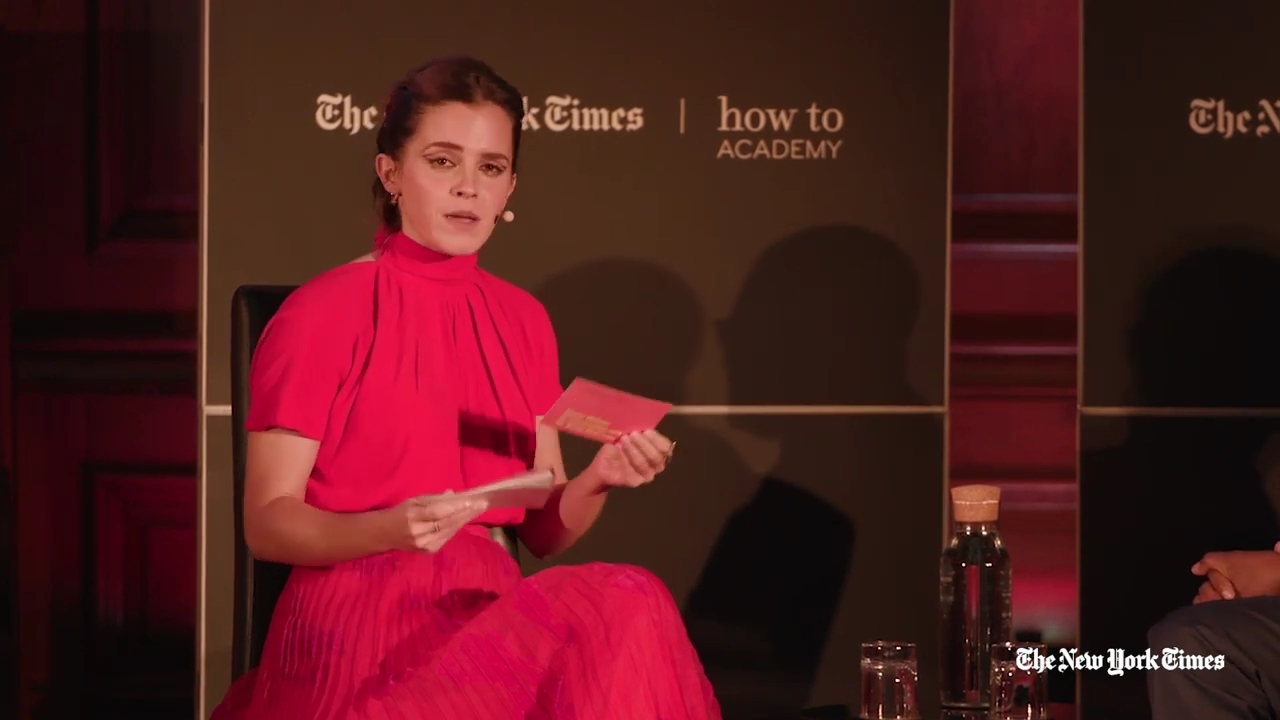 EmmaWatsonFan-dot-nl_2019HowToAcademy04158.jpg
