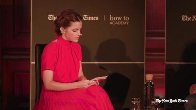 EmmaWatsonFan-dot-nl_2019HowToAcademy01730.jpg