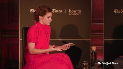 EmmaWatsonFan-dot-nl_2019HowToAcademy02106.jpg