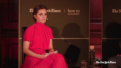 EmmaWatsonFan-dot-nl_2019HowToAcademy04104.jpg