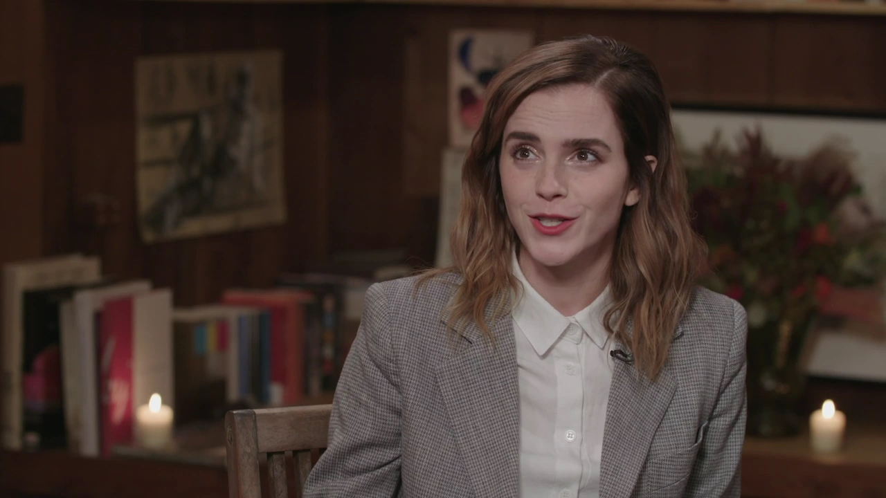 EmmaWatsonFan-dot-nl_2019OurSharedShelf-InterviewRebeccaSolnit0668.jpg
