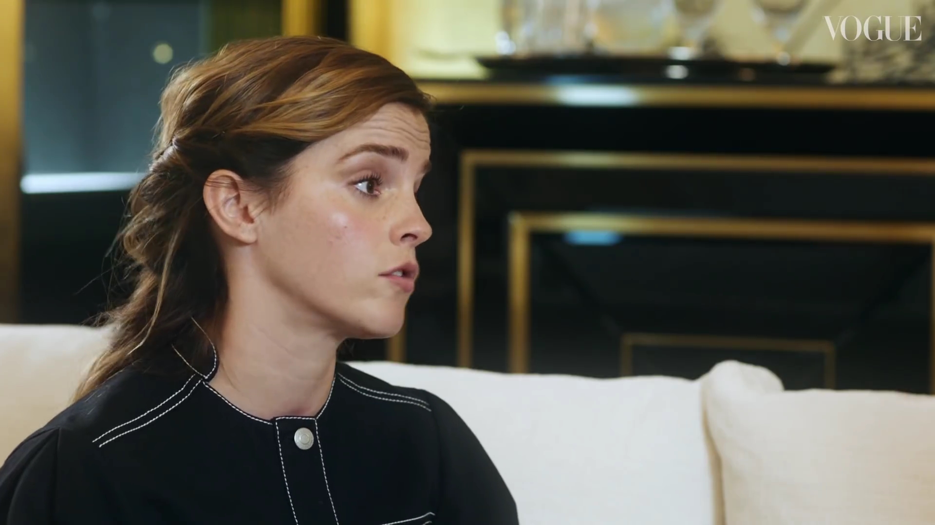 EmmaWatsonFan-dot-nl_2019VogueUK00142.jpg