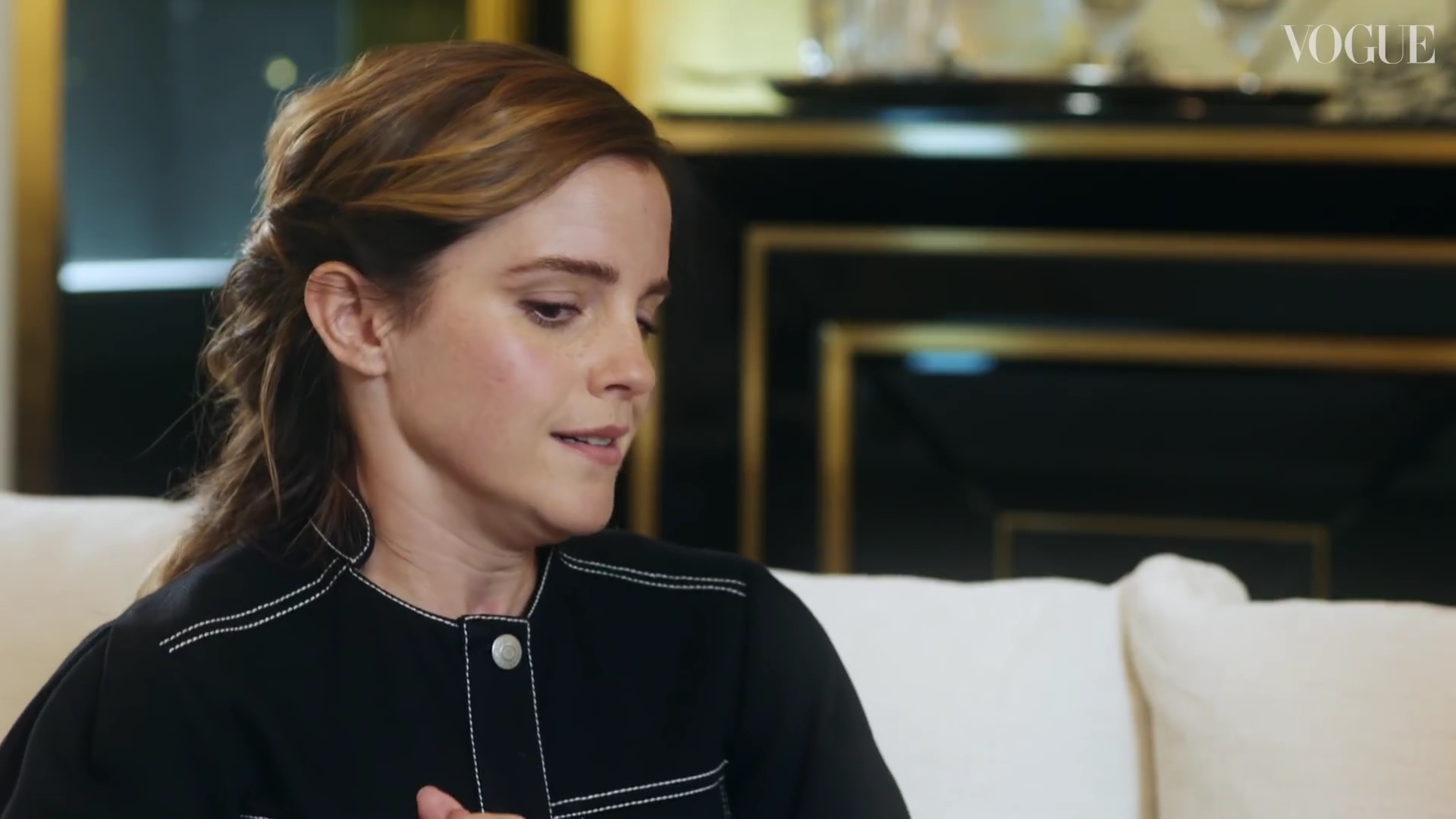 EmmaWatsonFan-dot-nl_2019VogueUK00264.jpg