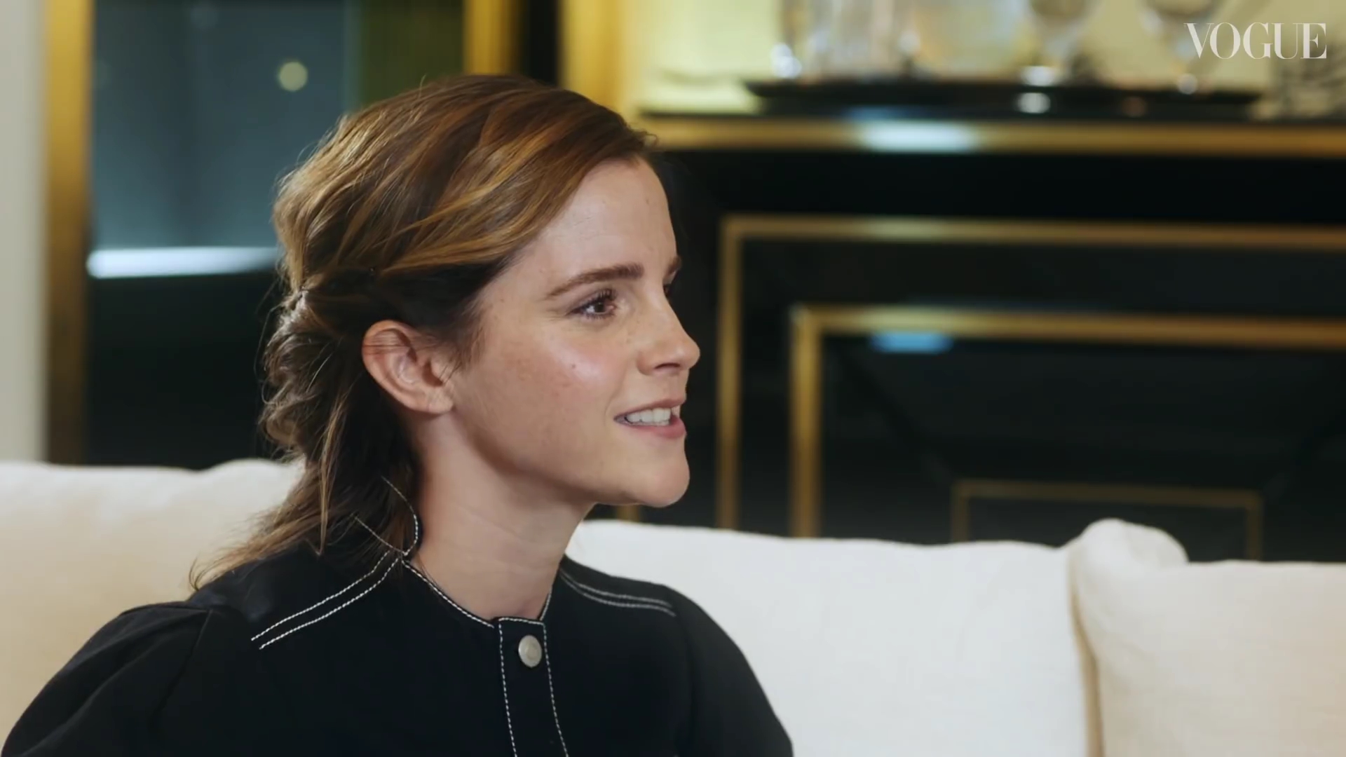 EmmaWatsonFan-dot-nl_2019VogueUK00310.jpg