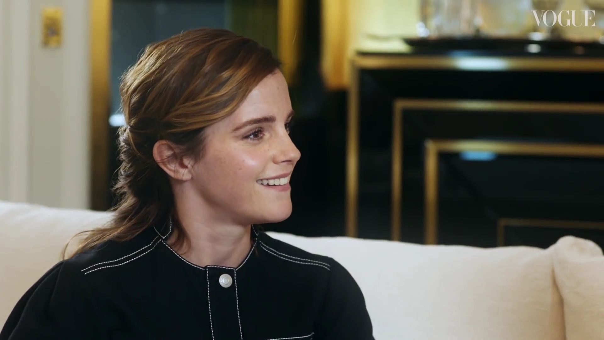 EmmaWatsonFan-dot-nl_2019VogueUK00656.jpg