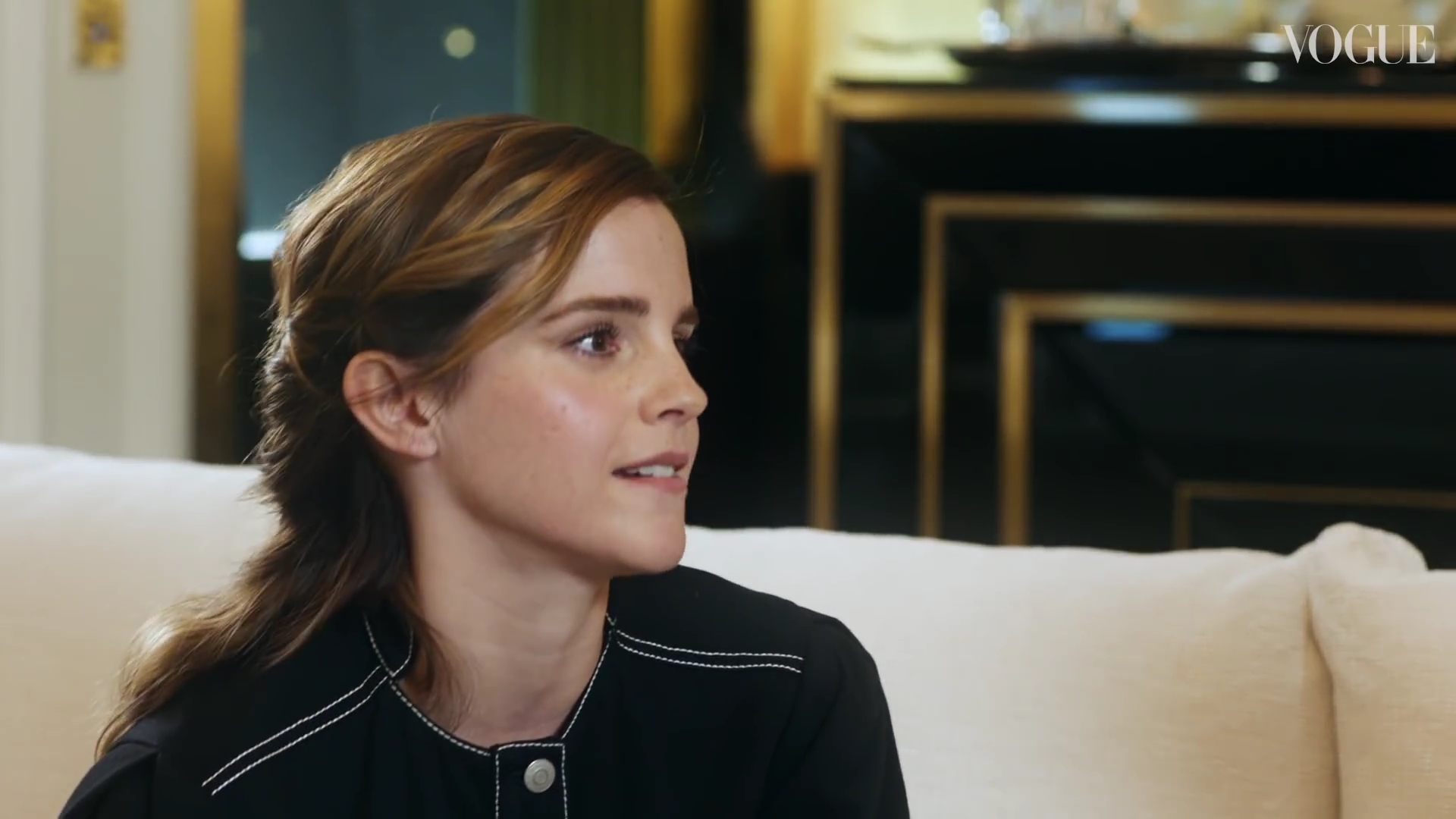 EmmaWatsonFan-dot-nl_2019VogueUK00832.jpg