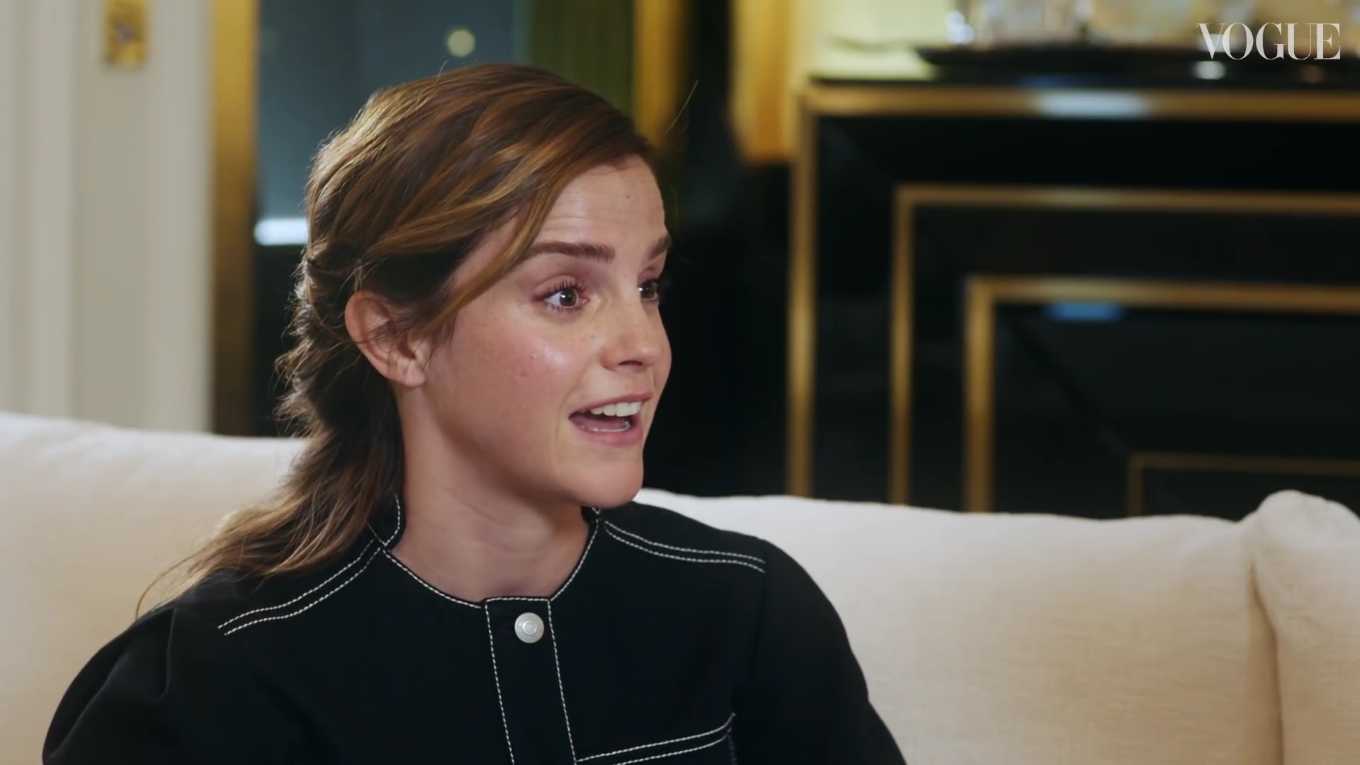 EmmaWatsonFan-dot-nl_2019VogueUK00954.jpg