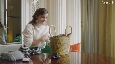 EmmaWatsonFan-dot-nl_2019Vogue-InTheBag0055.jpg