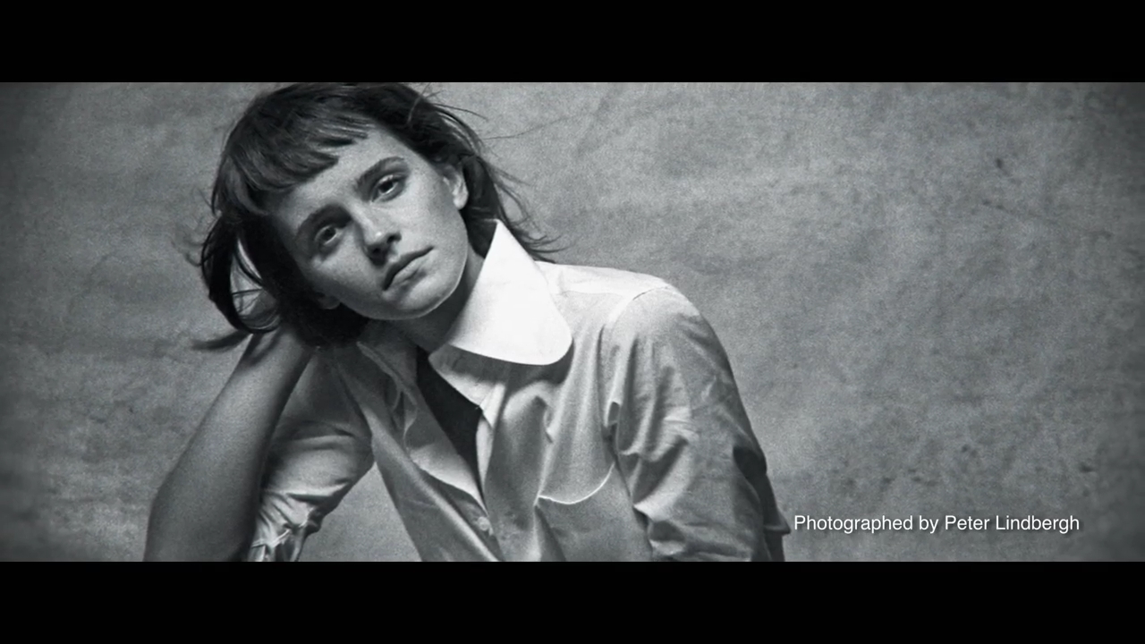 EmmaWatsonFan-dot-nl_2020Vogue-SixtyYearsThroughTheLens0412.jpg