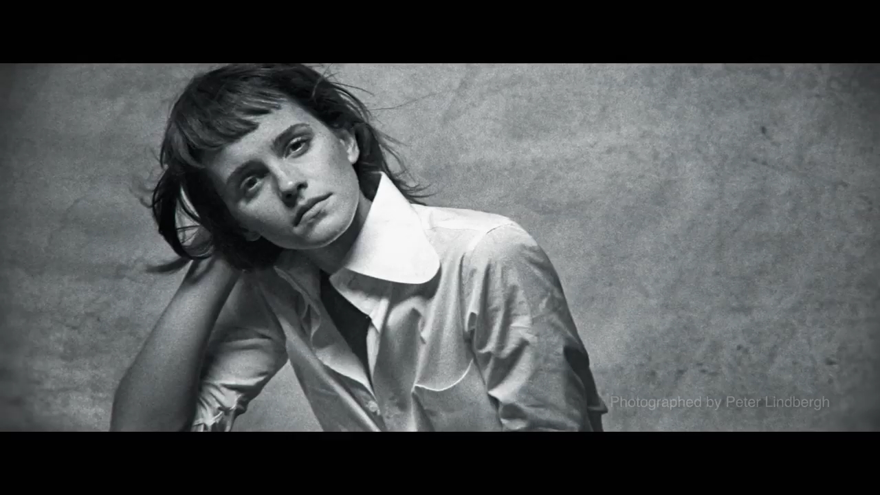 EmmaWatsonFan-dot-nl_2020Vogue-SixtyYearsThroughTheLens0413.jpg