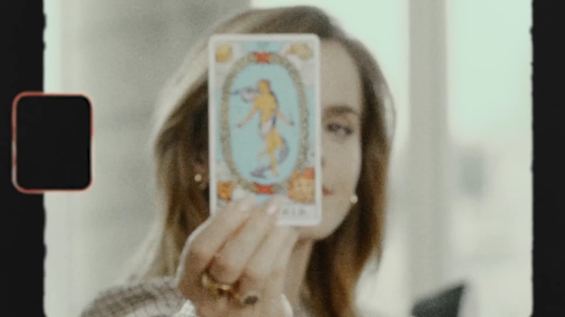 EmmaWatsonFan-dot-nl-2023Vouge-InsideEmmasPradaBackpack0391.jpg EmmaWatsonFan-dot-nl-2023Vouge-InsideEmmasPradaBackpack0391.jpg