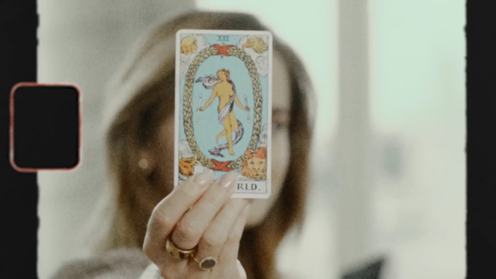 EmmaWatsonFan-dot-nl-2023Vouge-InsideEmmasPradaBackpack0392.jpg EmmaWatsonFan-dot-nl-2023Vouge-InsideEmmasPradaBackpack0392.jpg