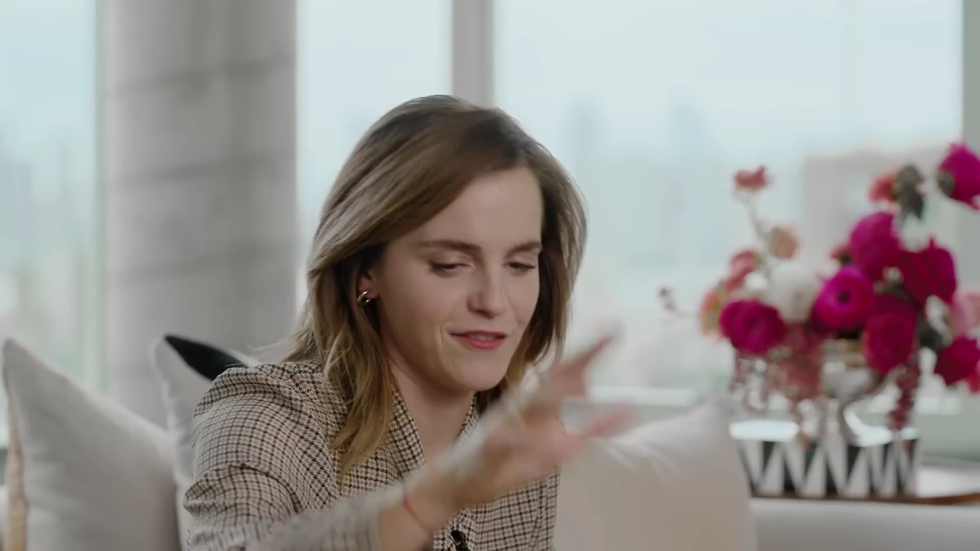 EmmaWatsonFan-dot-nl-2023Vouge-InsideEmmasPradaBackpack0448.jpg EmmaWatsonFan-dot-nl-2023Vouge-InsideEmmasPradaBackpack0448.jpg