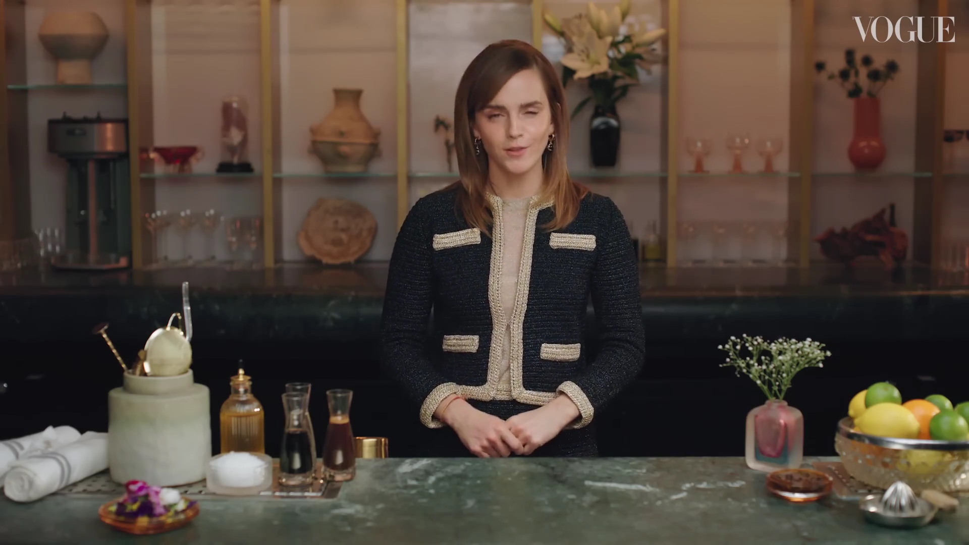 EmmaWatsonFan-dot-nl-2023VougeUK-MakingCocktails0030.jpg