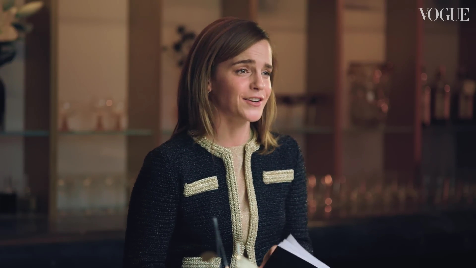 EmmaWatsonFan-dot-nl-2023VougeUK-MakingCocktails0048.jpg EmmaWatsonFan-dot-nl-2023VougeUK-MakingCocktails0048.jpg