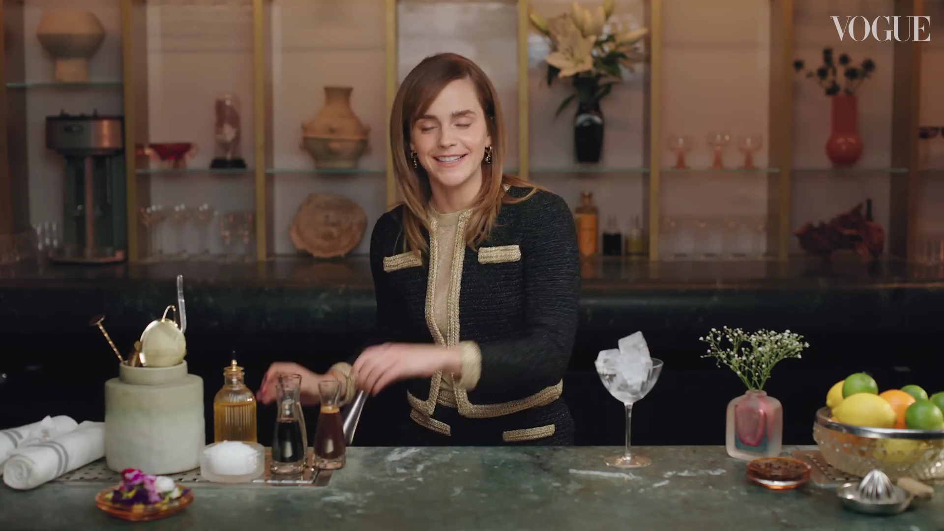 EmmaWatsonFan-dot-nl-2023VougeUK-MakingCocktails0062.jpg EmmaWatsonFan-dot-nl-2023VougeUK-MakingCocktails0062.jpg