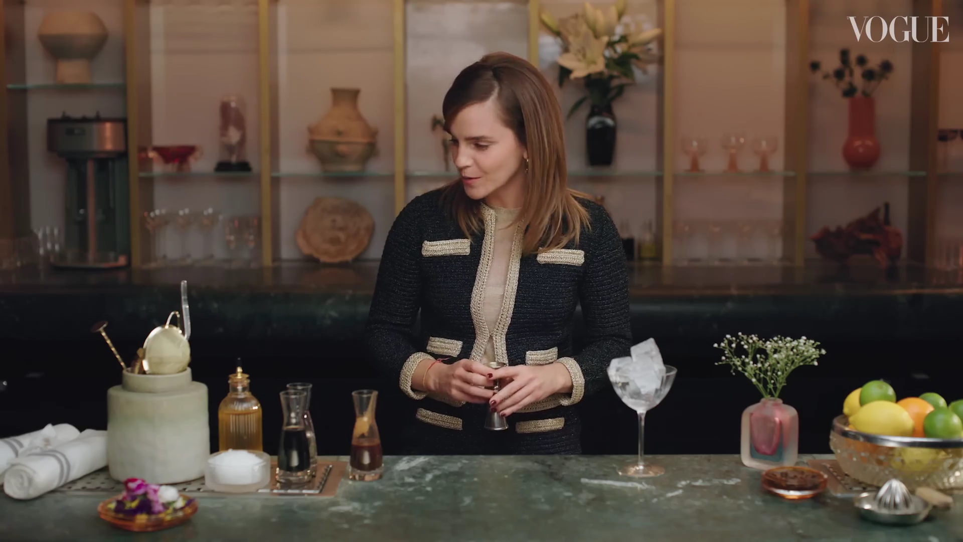 EmmaWatsonFan-dot-nl-2023VougeUK-MakingCocktails0076.jpg EmmaWatsonFan-dot-nl-2023VougeUK-MakingCocktails0076.jpg