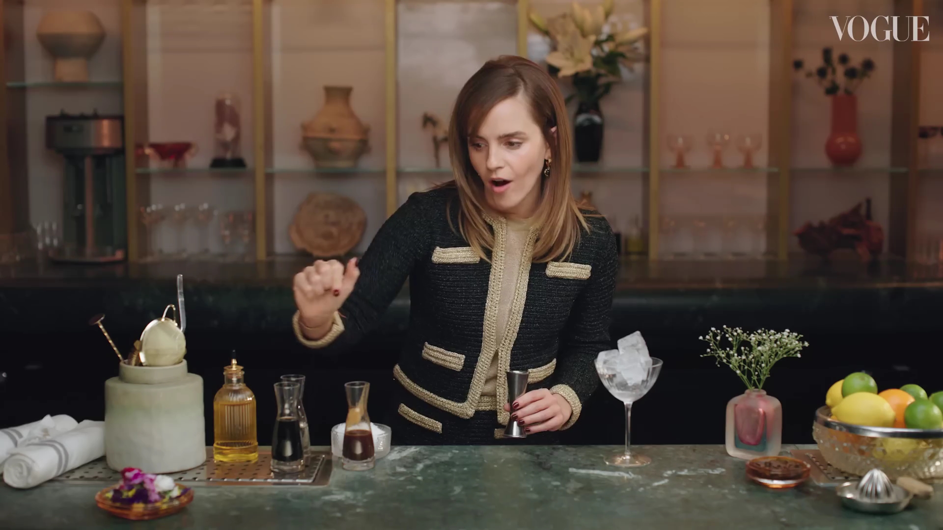EmmaWatsonFan-dot-nl-2023VougeUK-MakingCocktails0086.jpg
