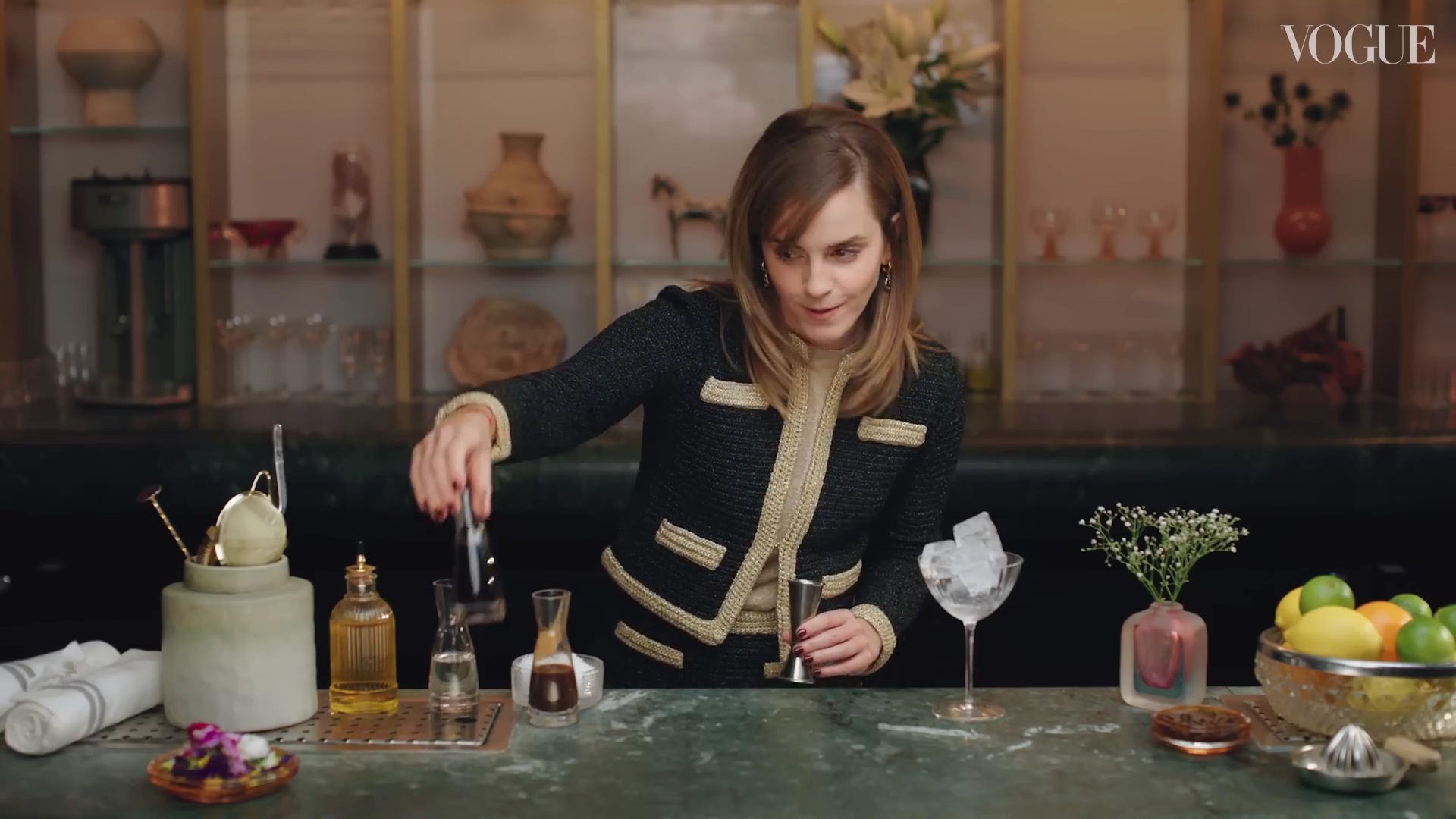 EmmaWatsonFan-dot-nl-2023VougeUK-MakingCocktails0088.jpg EmmaWatsonFan-dot-nl-2023VougeUK-MakingCocktails0088.jpg