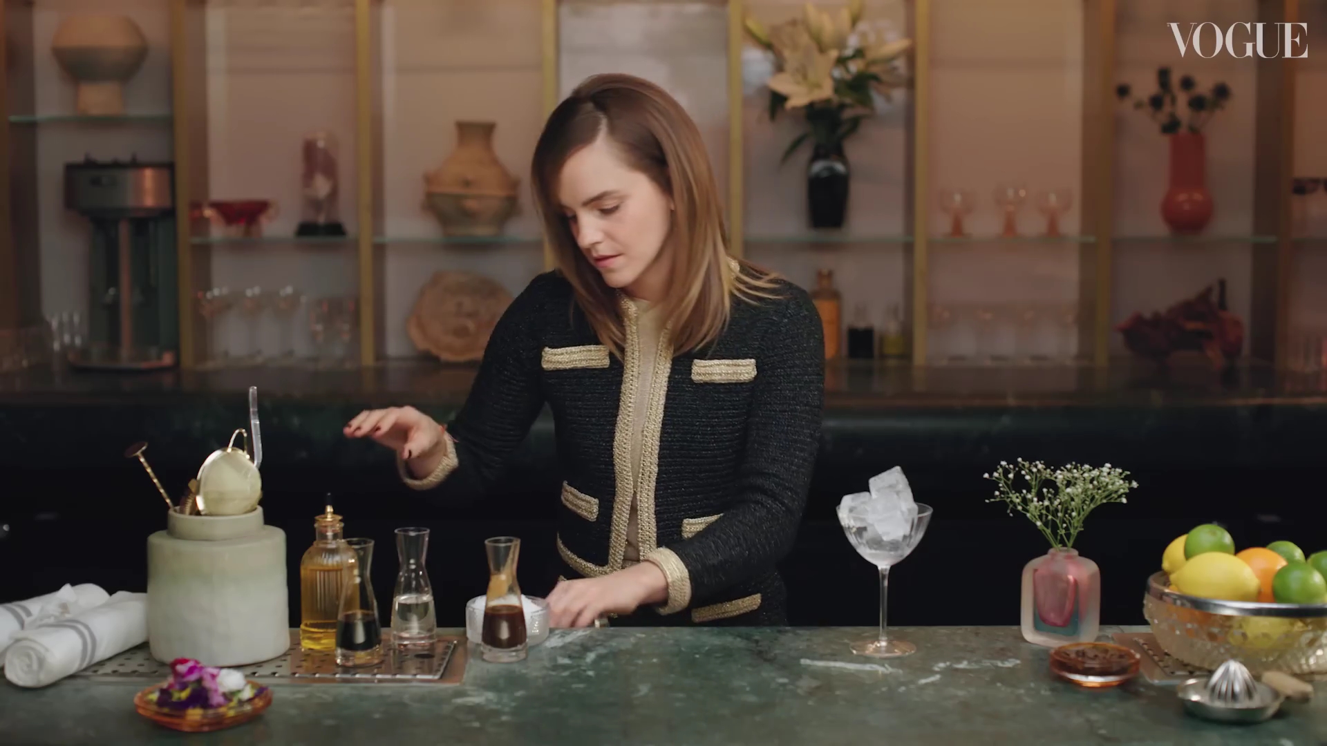 EmmaWatsonFan-dot-nl-2023VougeUK-MakingCocktails0090.jpg