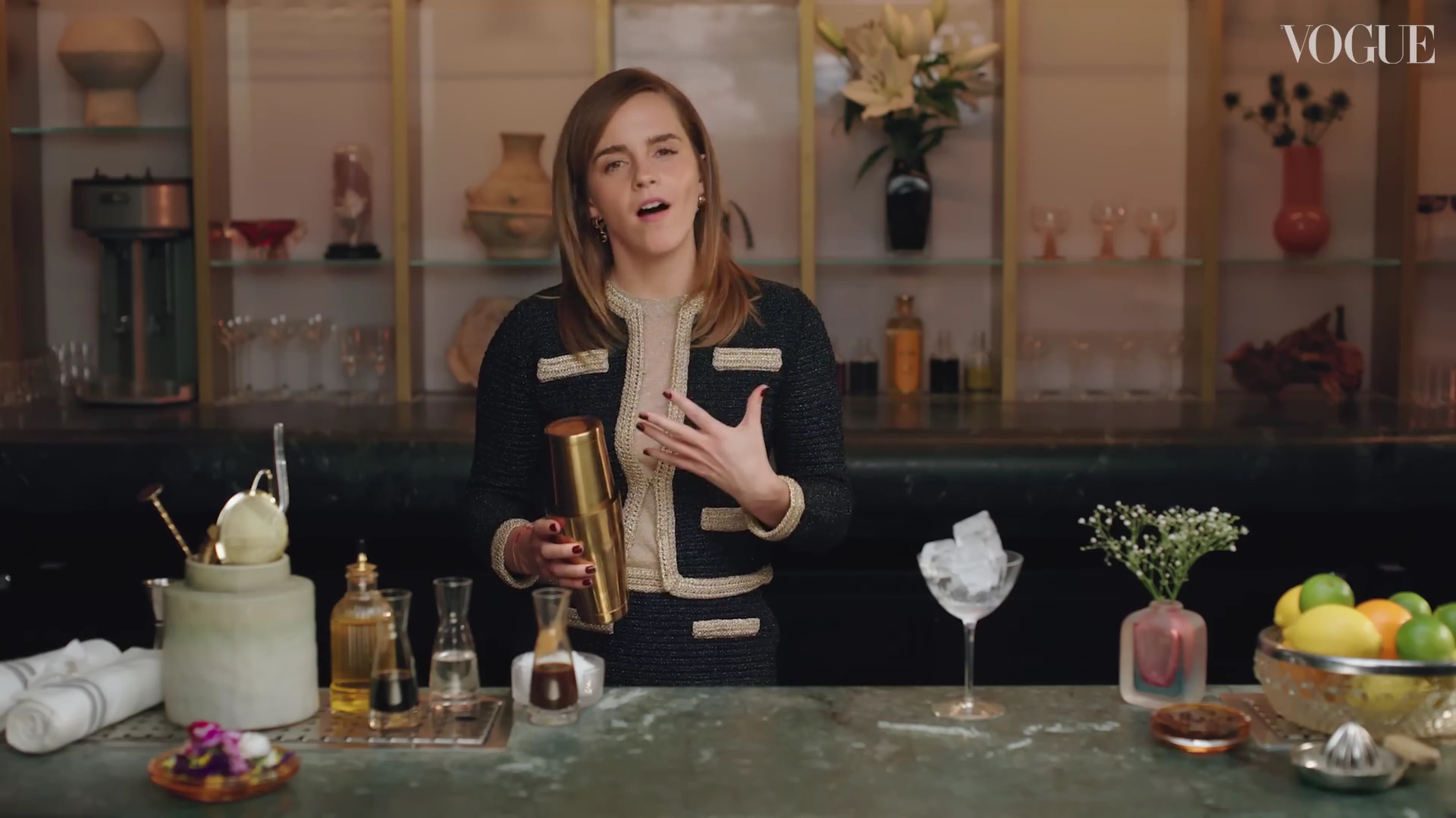 EmmaWatsonFan-dot-nl-2023VougeUK-MakingCocktails0094.jpg