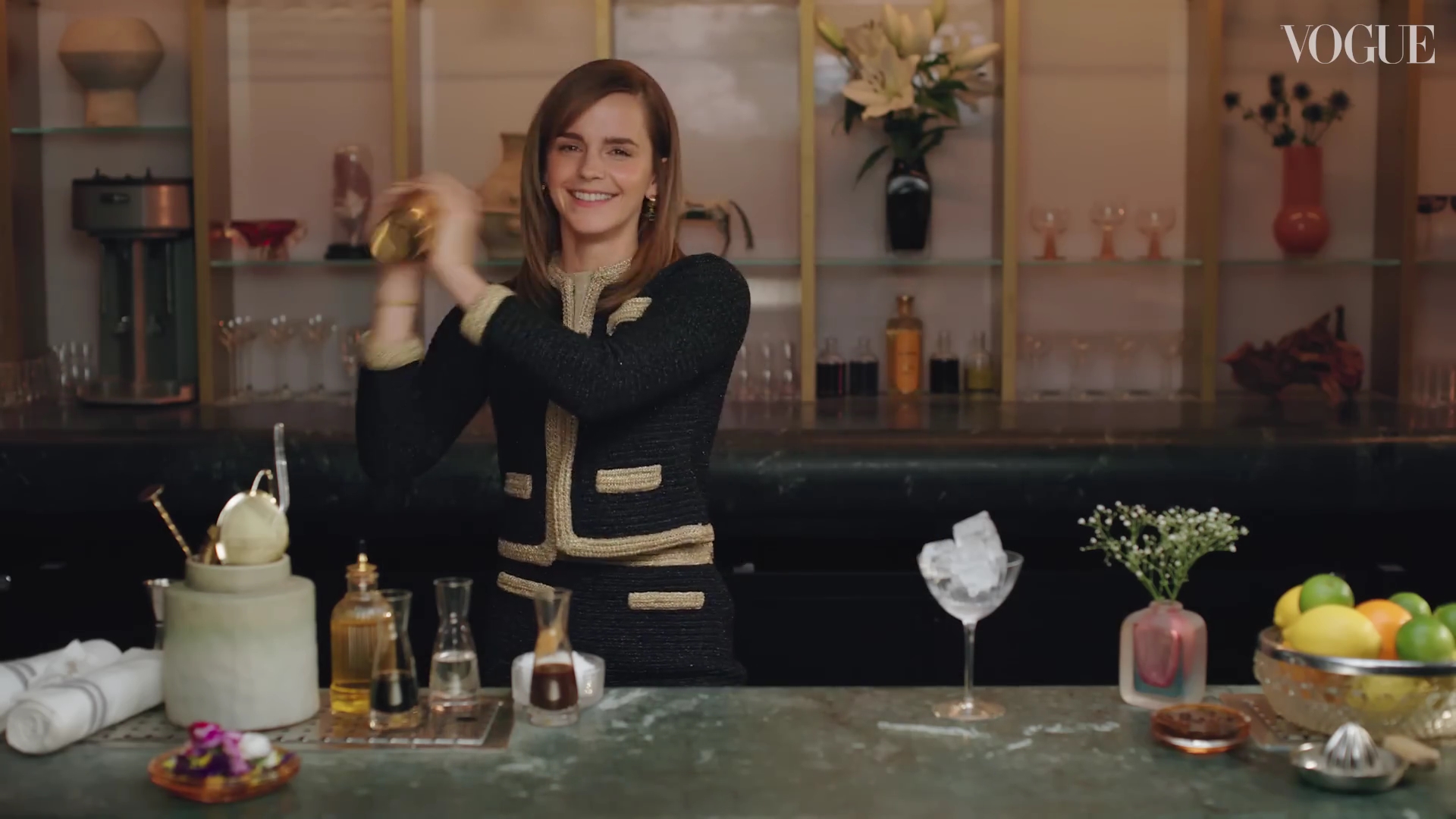 EmmaWatsonFan-dot-nl-2023VougeUK-MakingCocktails0108.jpg EmmaWatsonFan-dot-nl-2023VougeUK-MakingCocktails0108.jpg