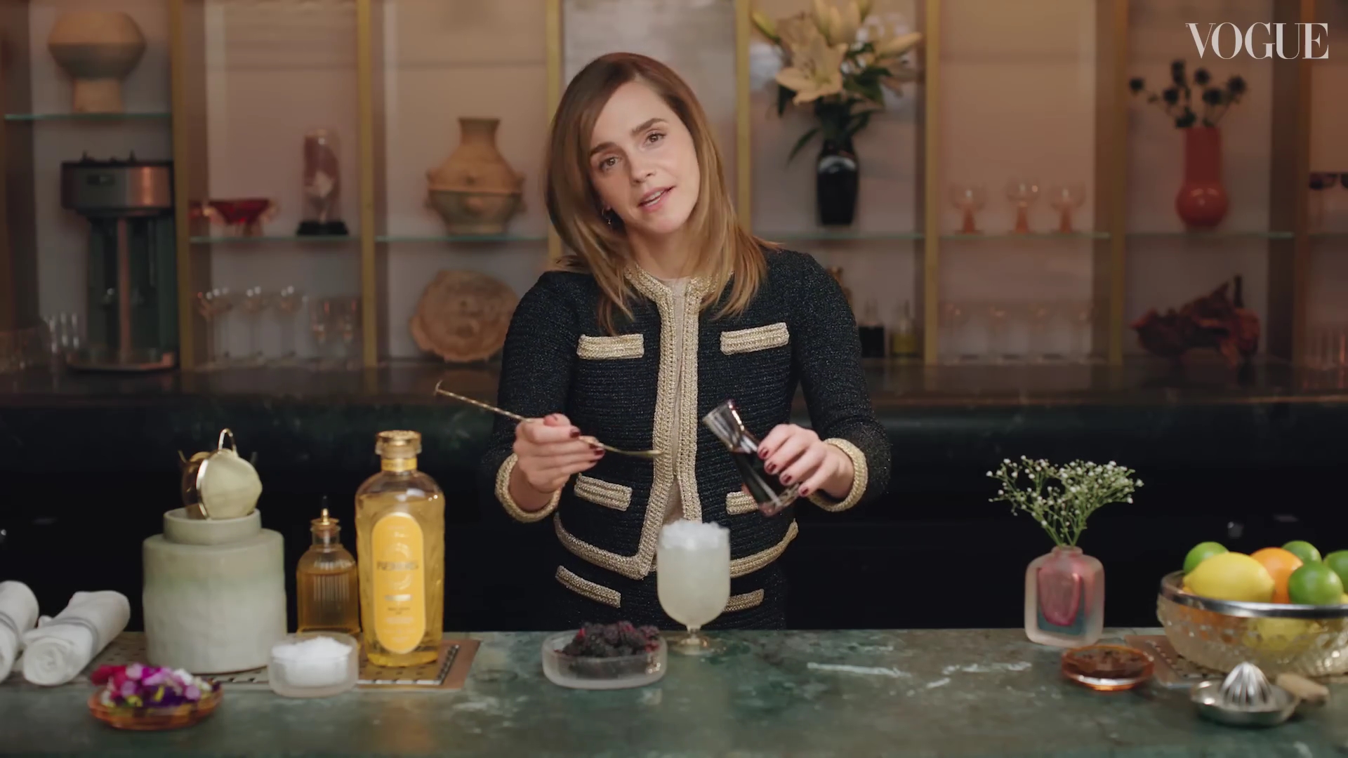 EmmaWatsonFan-dot-nl-2023VougeUK-MakingCocktails0244.jpg EmmaWatsonFan-dot-nl-2023VougeUK-MakingCocktails0244.jpg