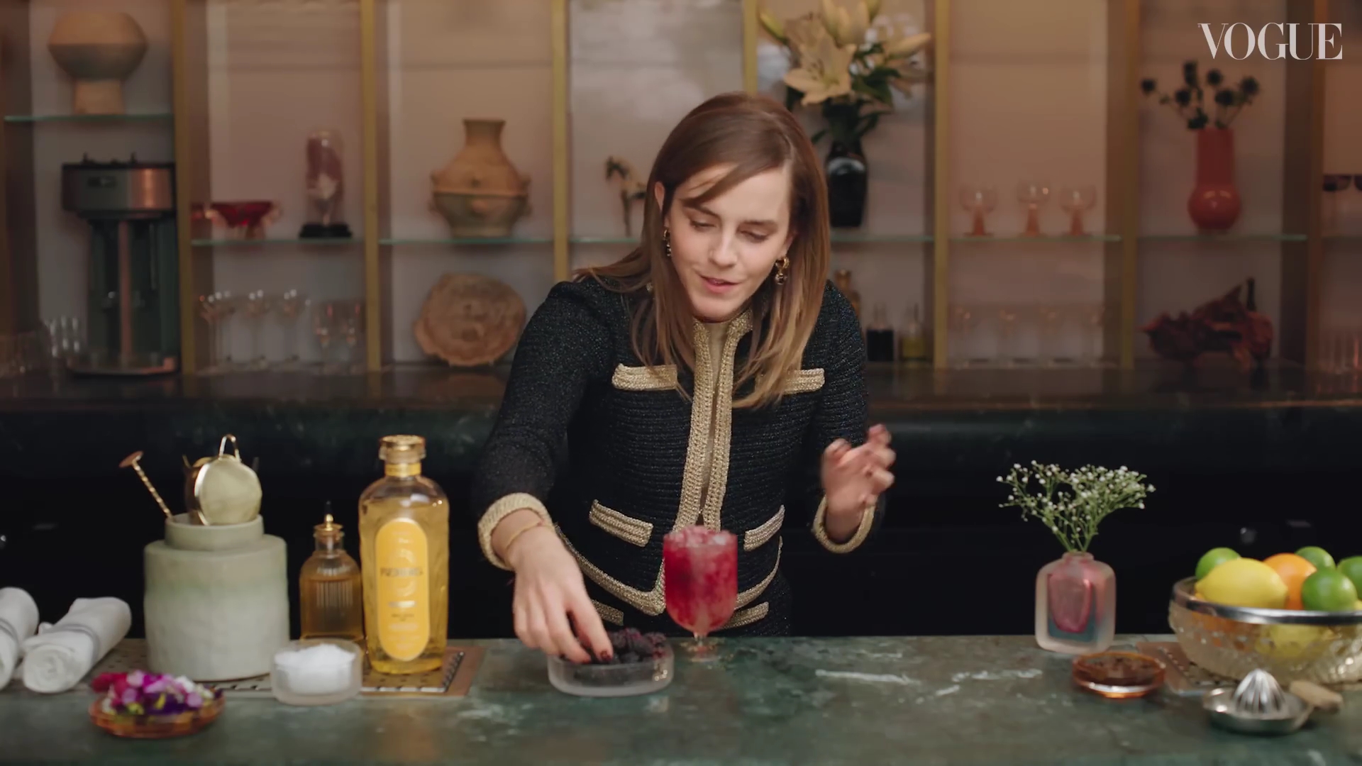EmmaWatsonFan-dot-nl-2023VougeUK-MakingCocktails0249.jpg EmmaWatsonFan-dot-nl-2023VougeUK-MakingCocktails0249.jpg