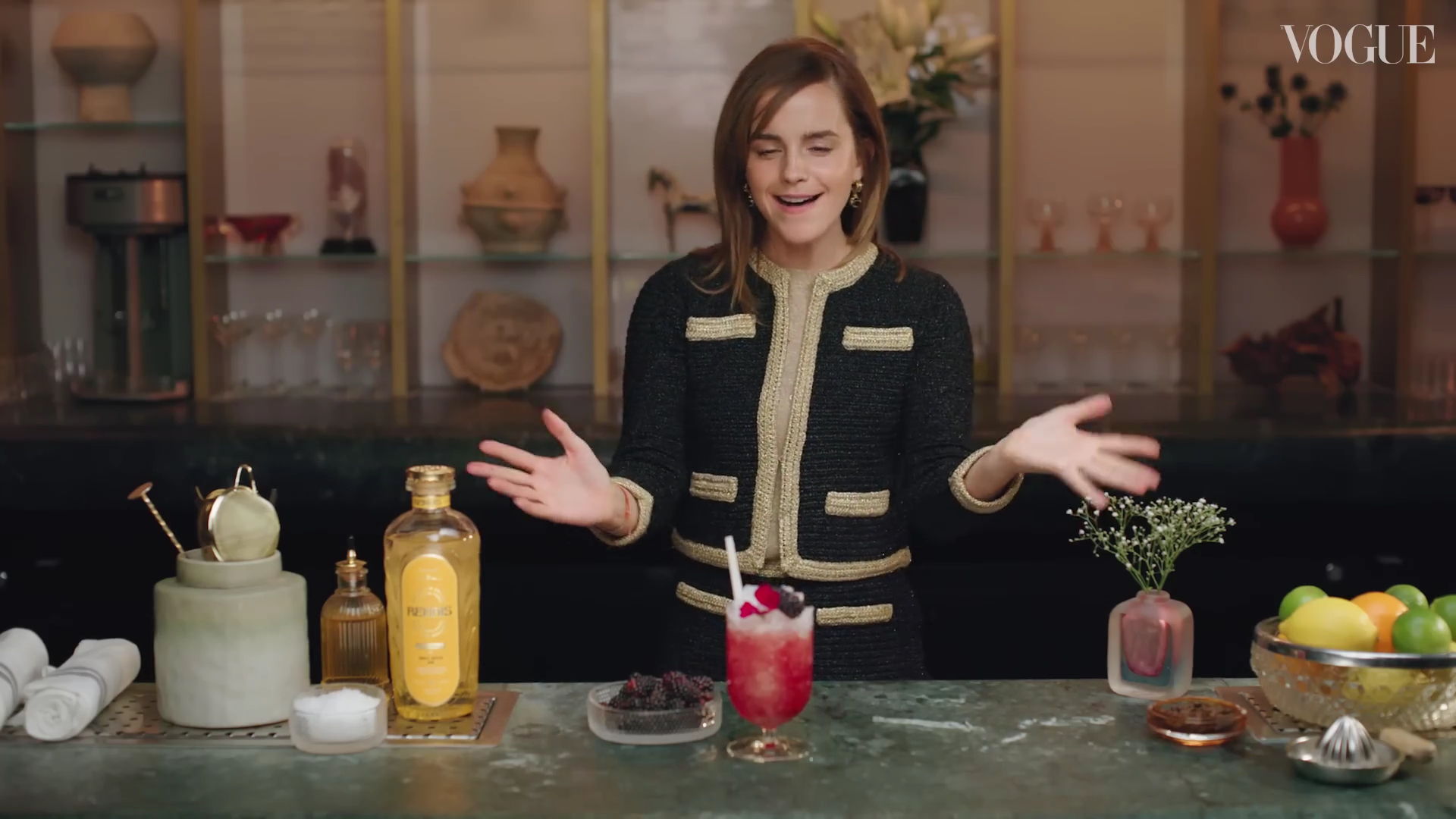 EmmaWatsonFan-dot-nl-2023VougeUK-MakingCocktails0253.jpg EmmaWatsonFan-dot-nl-2023VougeUK-MakingCocktails0253.jpg