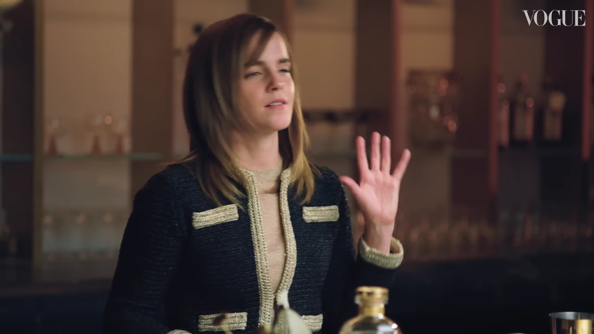 EmmaWatsonFan-dot-nl-2023VougeUK-MakingCocktails0275.jpg EmmaWatsonFan-dot-nl-2023VougeUK-MakingCocktails0275.jpg