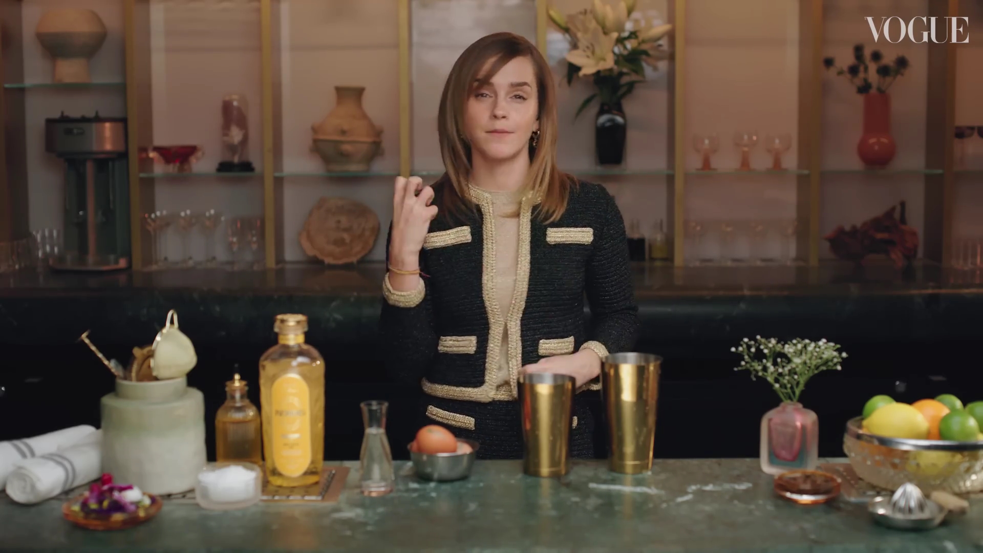 EmmaWatsonFan-dot-nl-2023VougeUK-MakingCocktails0279.jpg