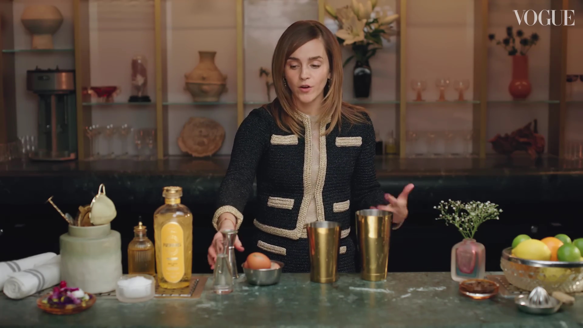 EmmaWatsonFan-dot-nl-2023VougeUK-MakingCocktails0288.jpg