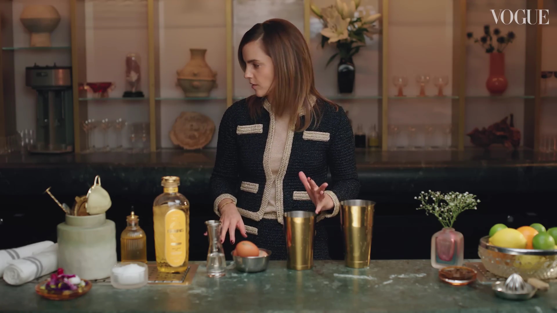 EmmaWatsonFan-dot-nl-2023VougeUK-MakingCocktails0313.jpg