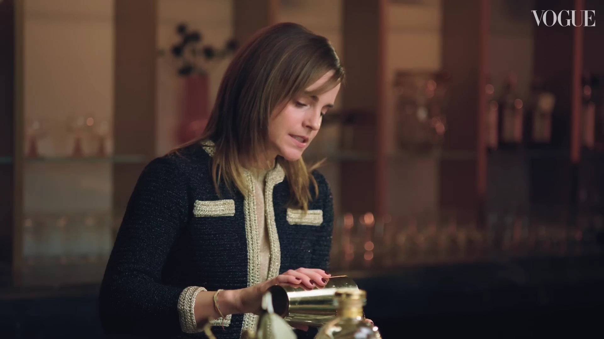 EmmaWatsonFan-dot-nl-2023VougeUK-MakingCocktails0347.jpg EmmaWatsonFan-dot-nl-2023VougeUK-MakingCocktails0347.jpg