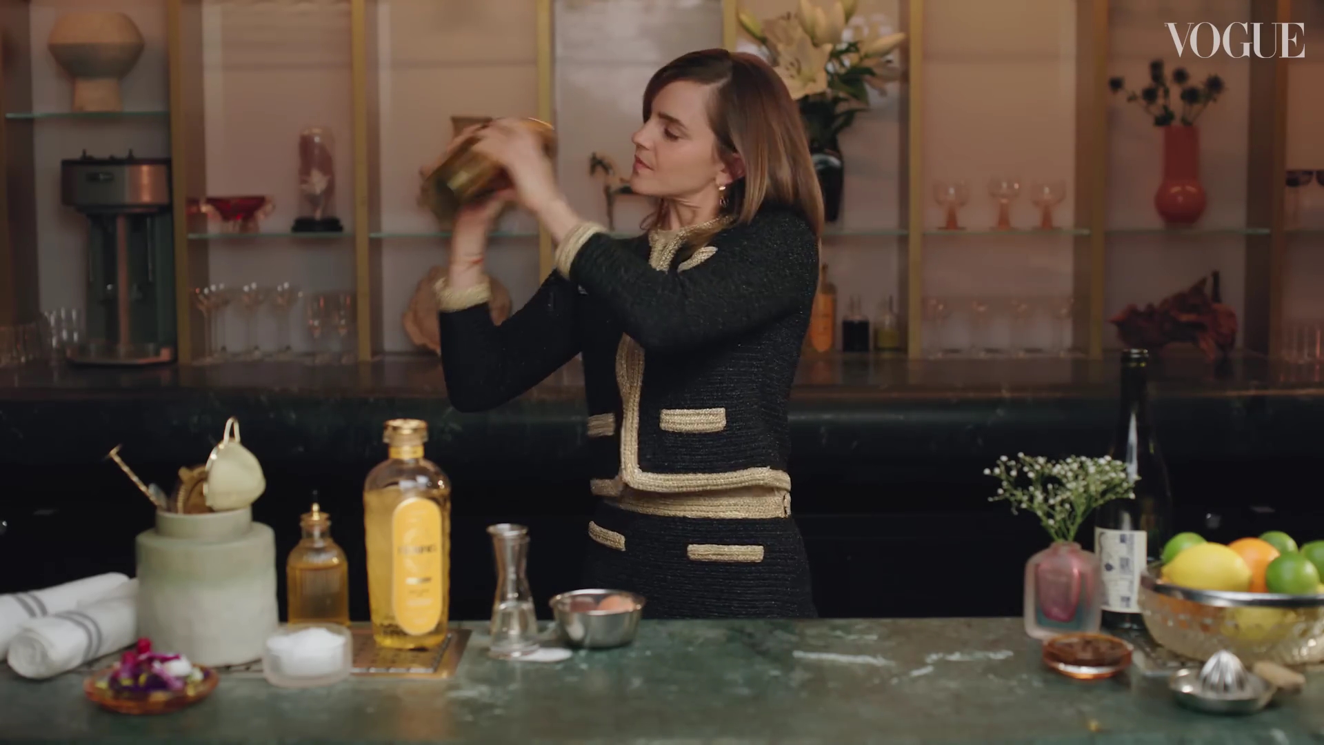 EmmaWatsonFan-dot-nl-2023VougeUK-MakingCocktails0371.jpg