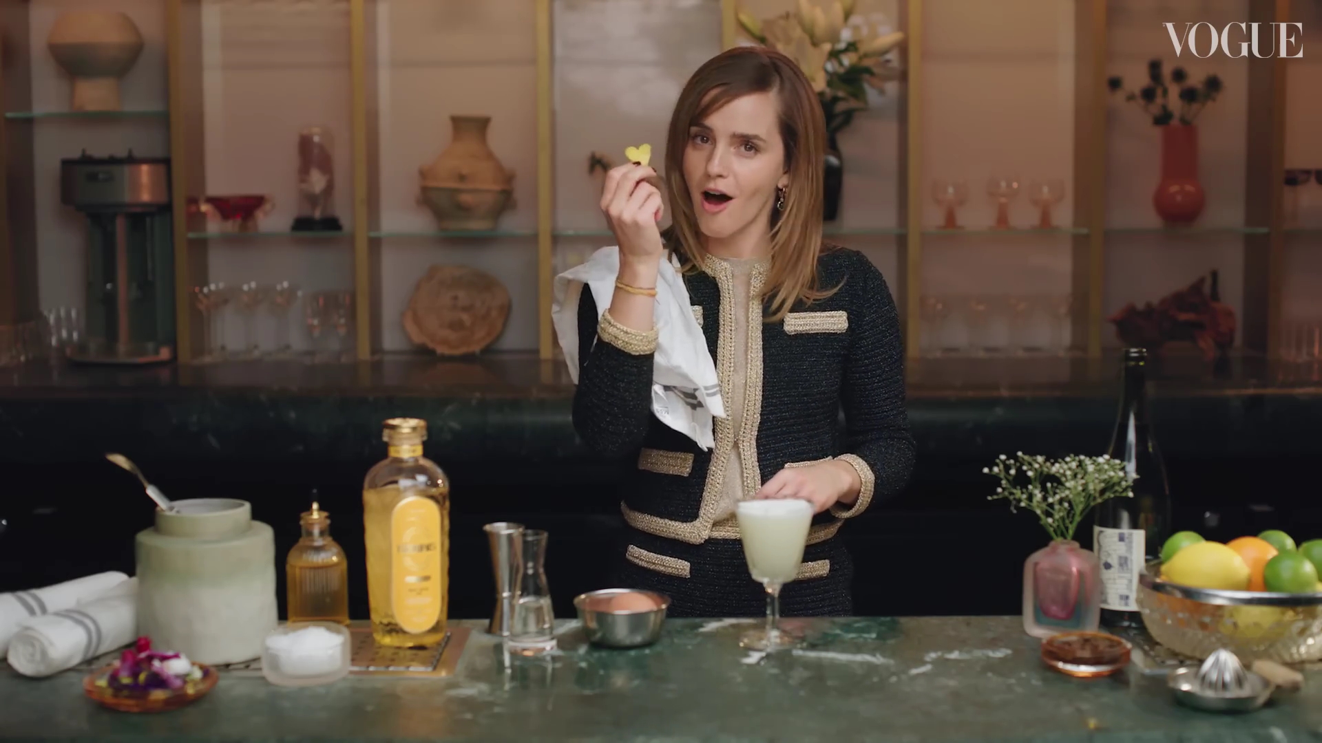 EmmaWatsonFan-dot-nl-2023VougeUK-MakingCocktails0407.jpg