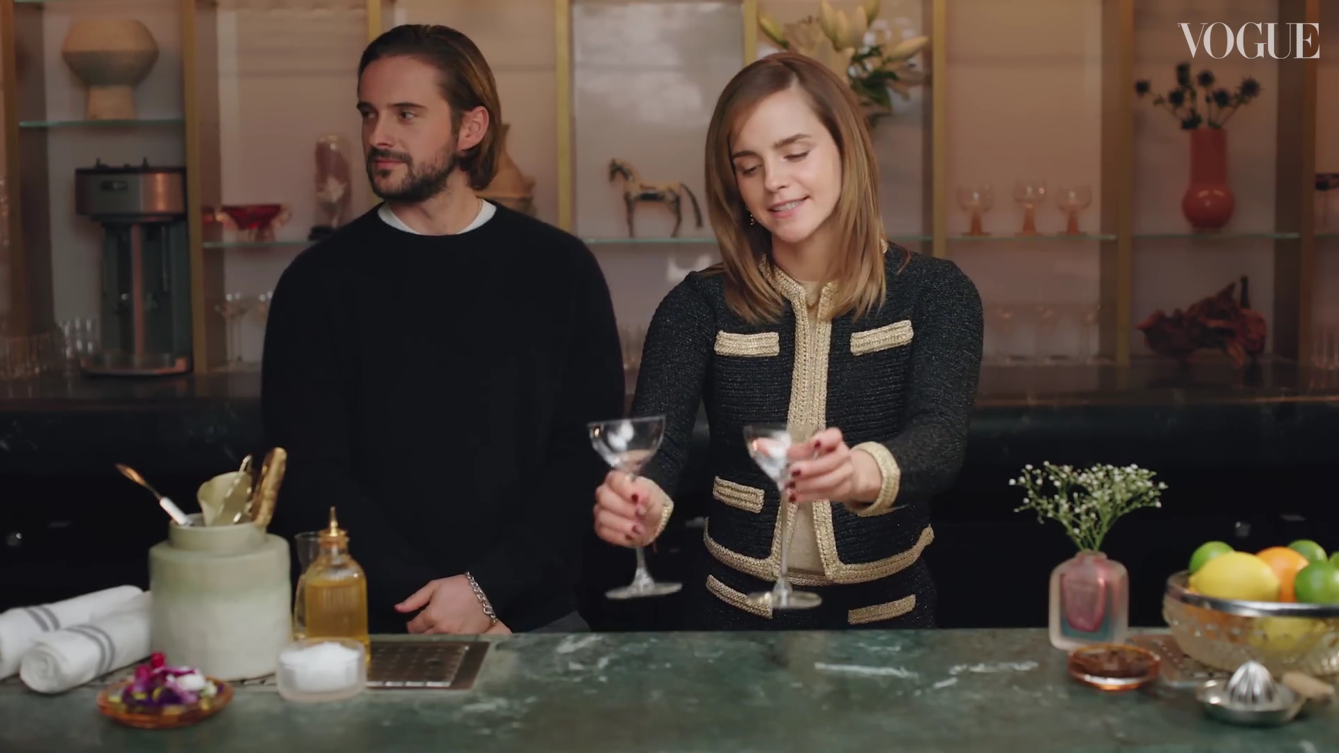 EmmaWatsonFan-dot-nl-2023VougeUK-MakingCocktails0424.jpg