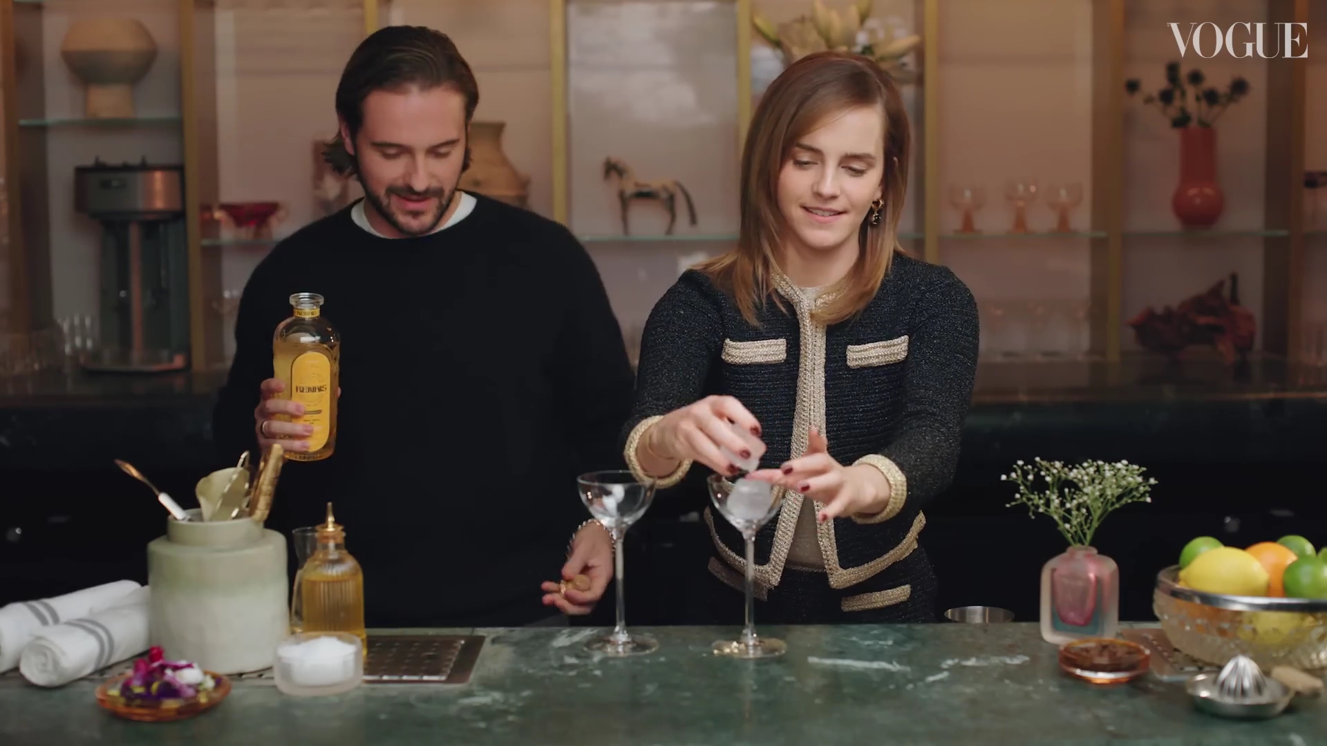 EmmaWatsonFan-dot-nl-2023VougeUK-MakingCocktails0432.jpg