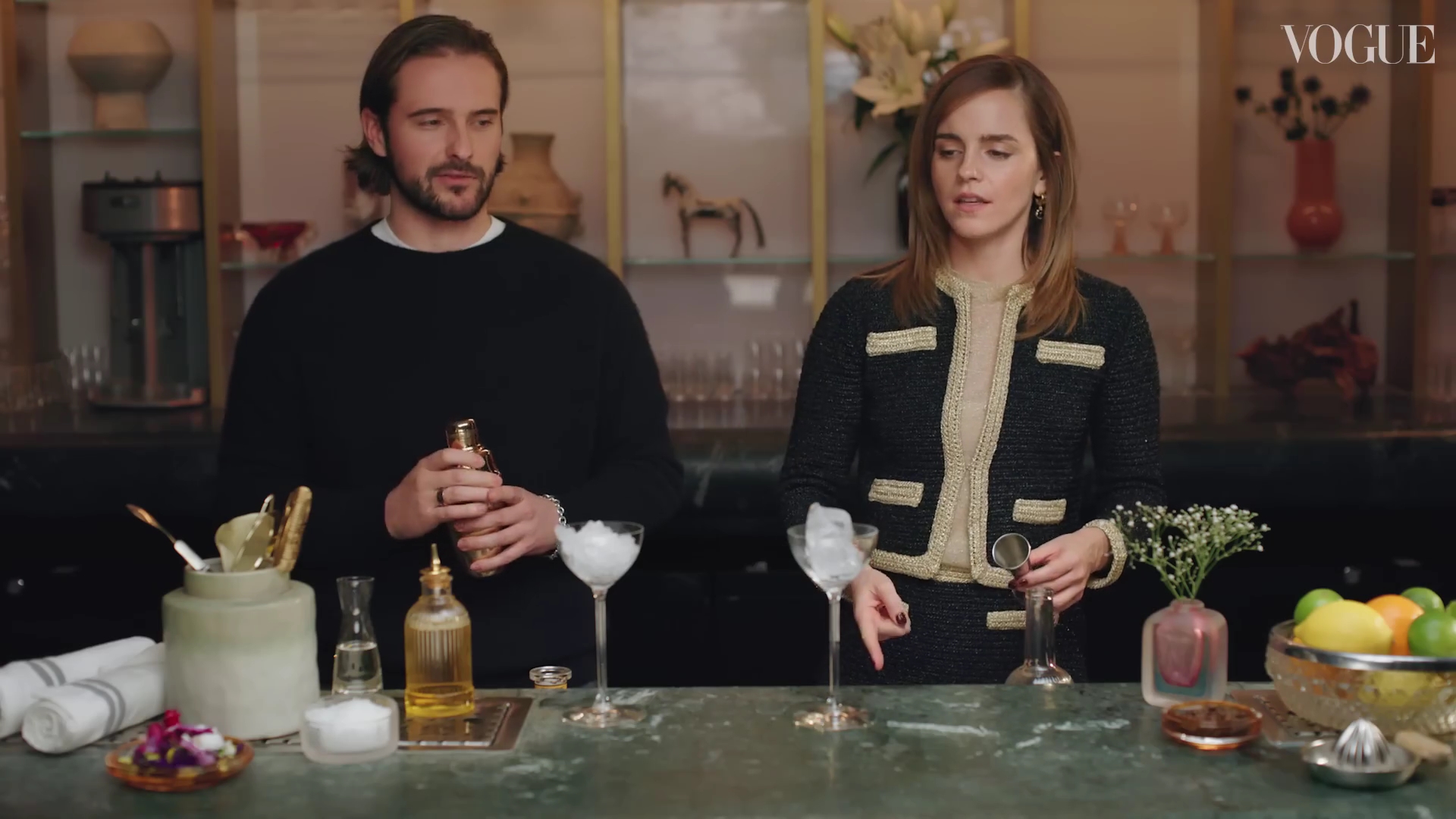 EmmaWatsonFan-dot-nl-2023VougeUK-MakingCocktails0444.jpg