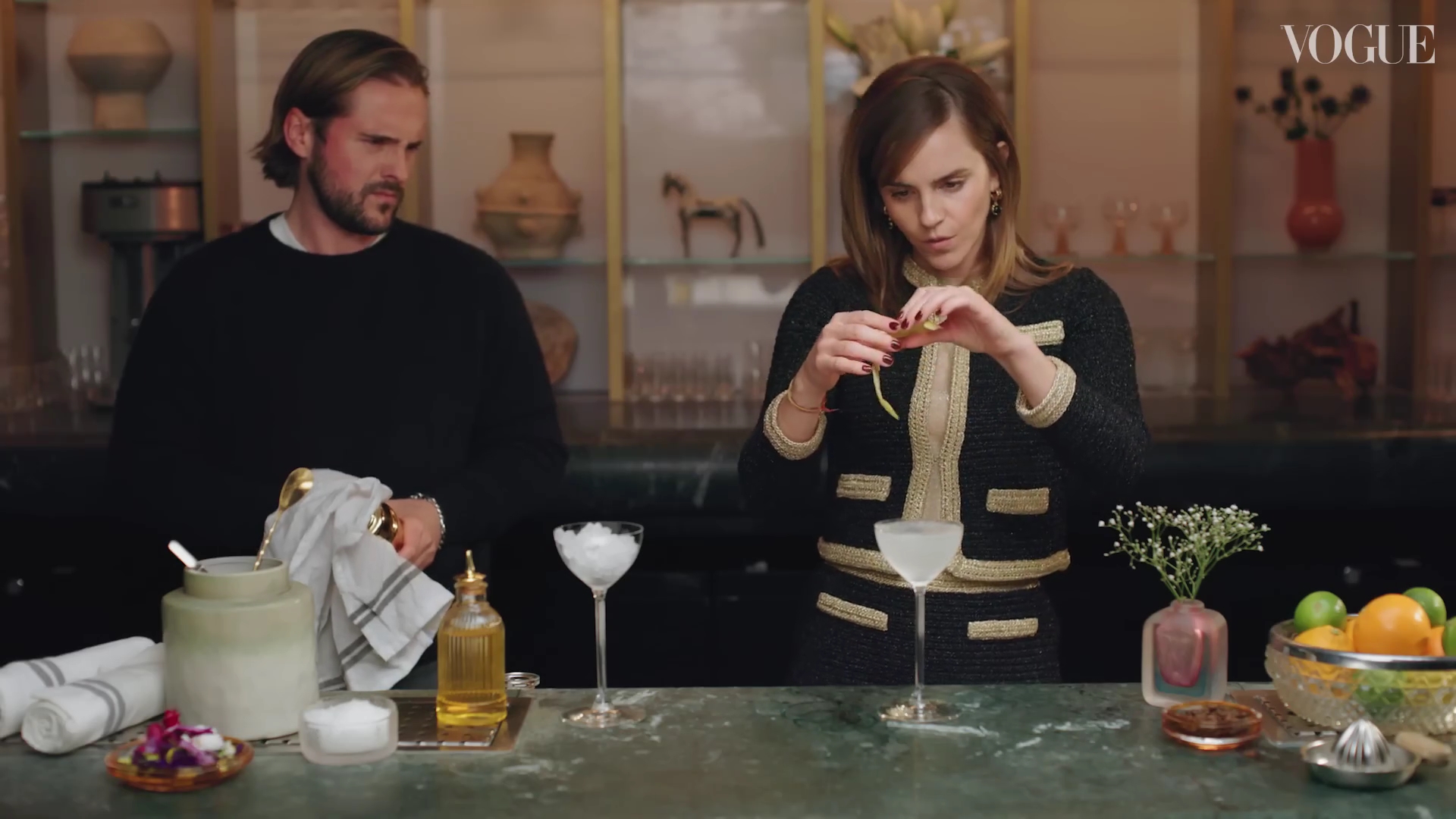 EmmaWatsonFan-dot-nl-2023VougeUK-MakingCocktails0491.jpg
