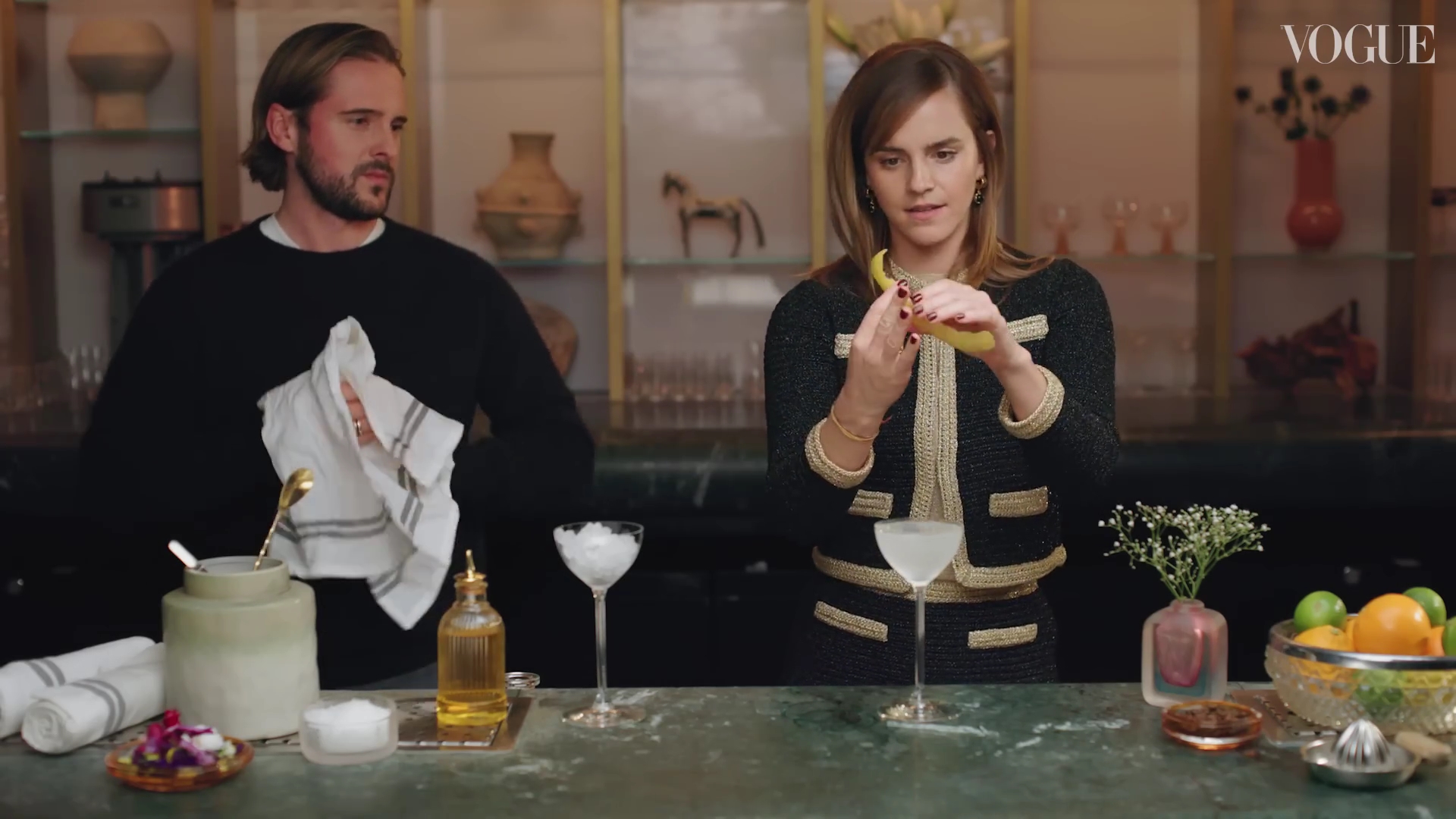 EmmaWatsonFan-dot-nl-2023VougeUK-MakingCocktails0492.jpg