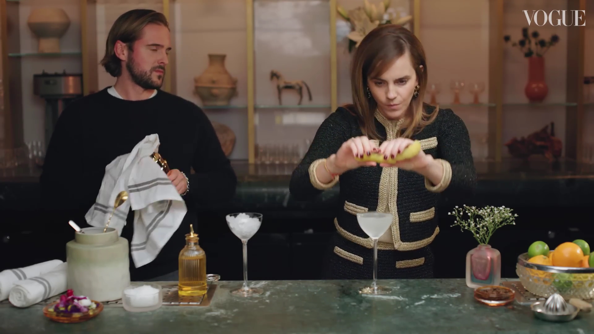 EmmaWatsonFan-dot-nl-2023VougeUK-MakingCocktails0493.jpg