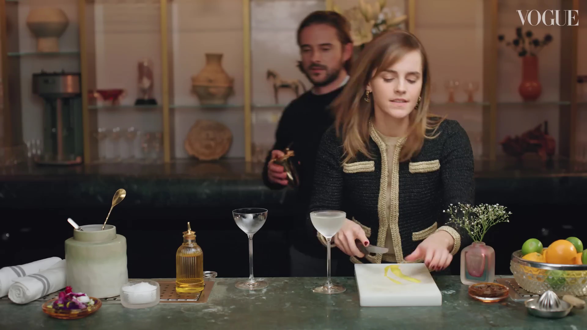 EmmaWatsonFan-dot-nl-2023VougeUK-MakingCocktails0496.jpg
