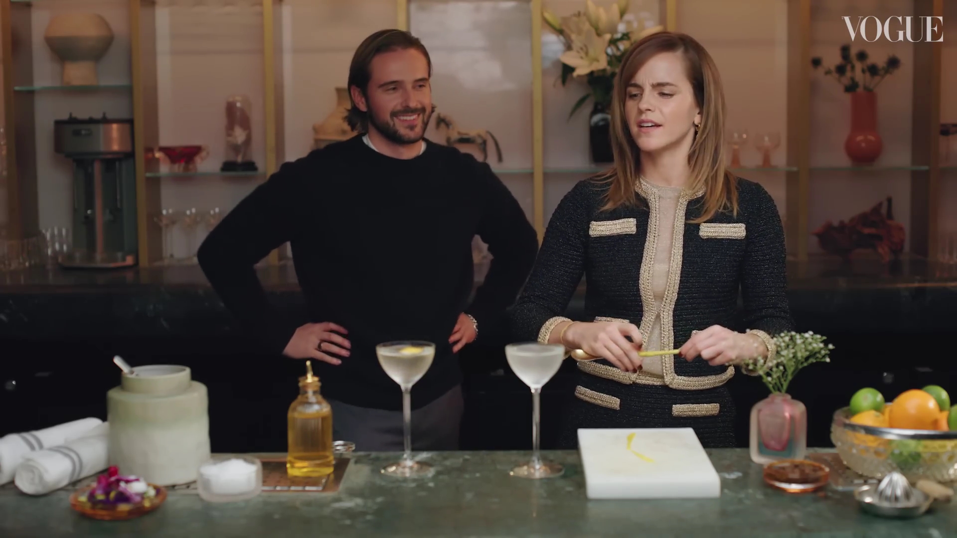 EmmaWatsonFan-dot-nl-2023VougeUK-MakingCocktails0502.jpg