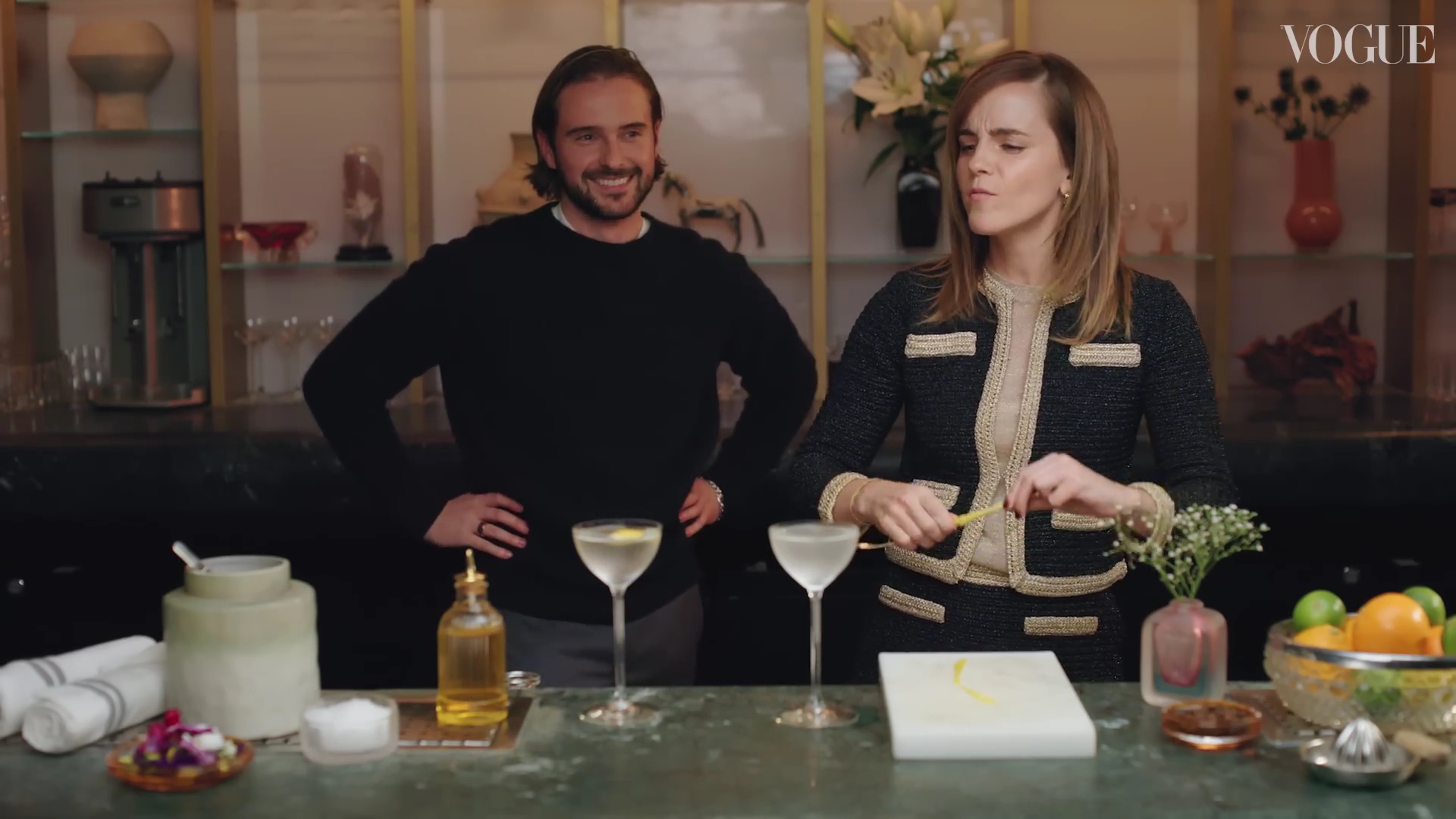 EmmaWatsonFan-dot-nl-2023VougeUK-MakingCocktails0503.jpg