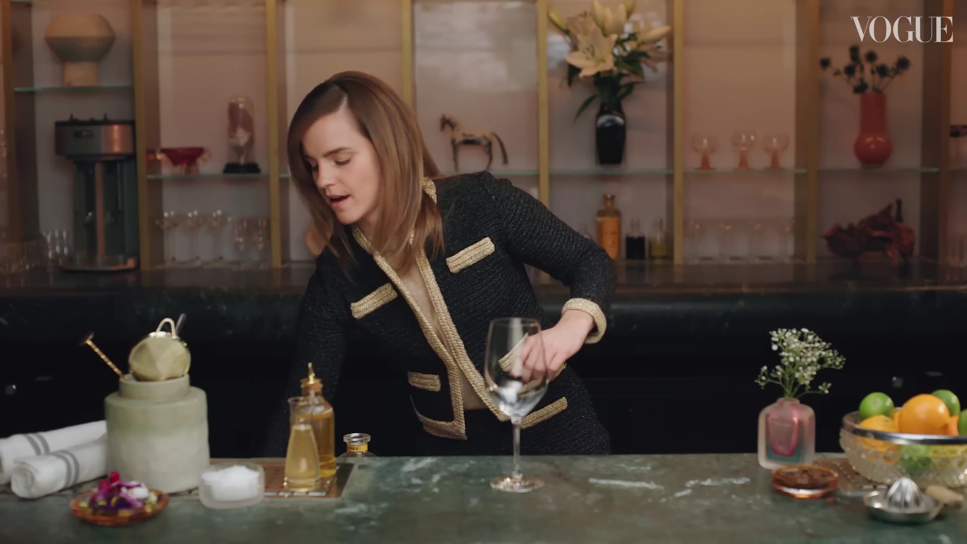 EmmaWatsonFan-dot-nl-2023VougeUK-MakingCocktails0549.jpg
