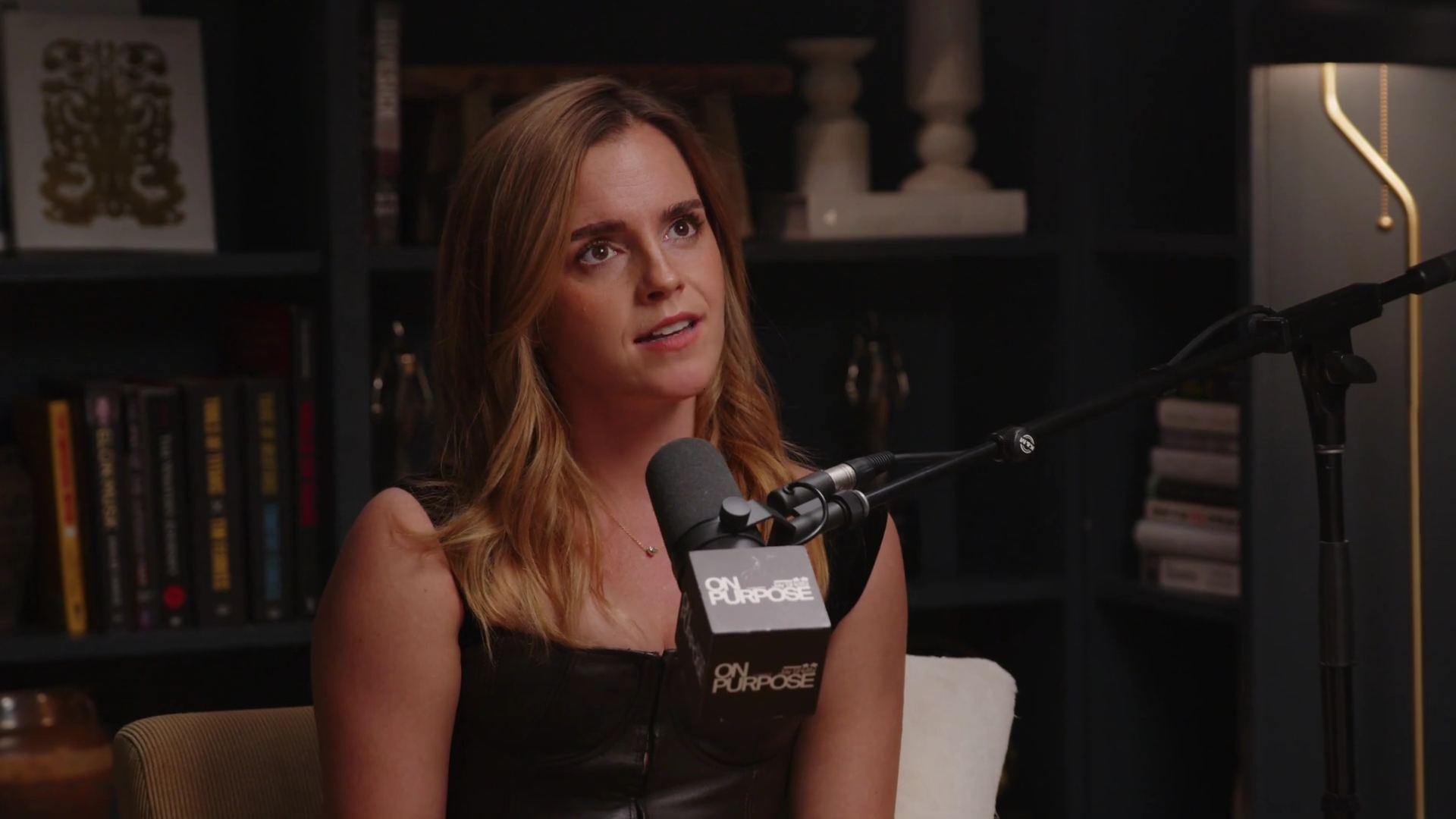 EmmaWatsonFan-dot-nl_2025OnPurposeWithJayShetty0000.jpg