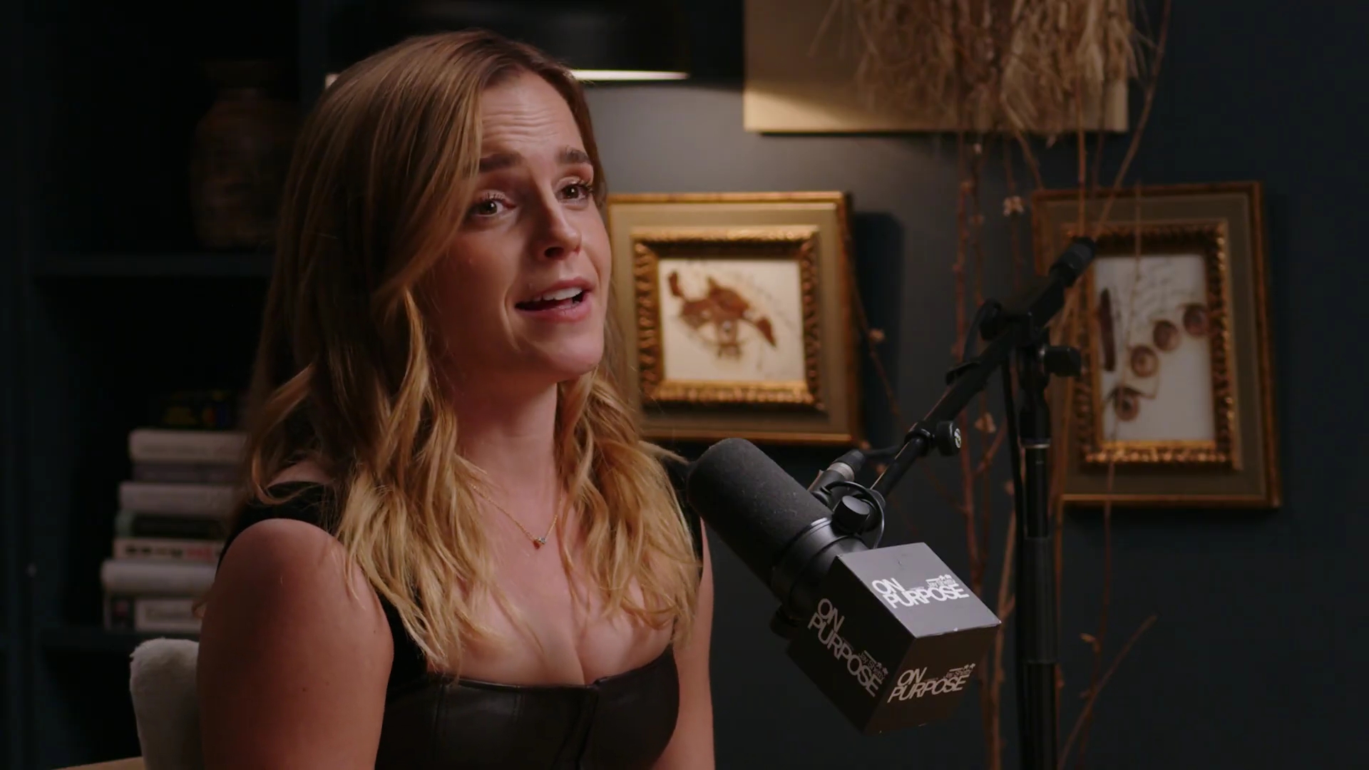 EmmaWatsonFan-dot-nl_2025OnPurposeWithJayShetty0245.jpg