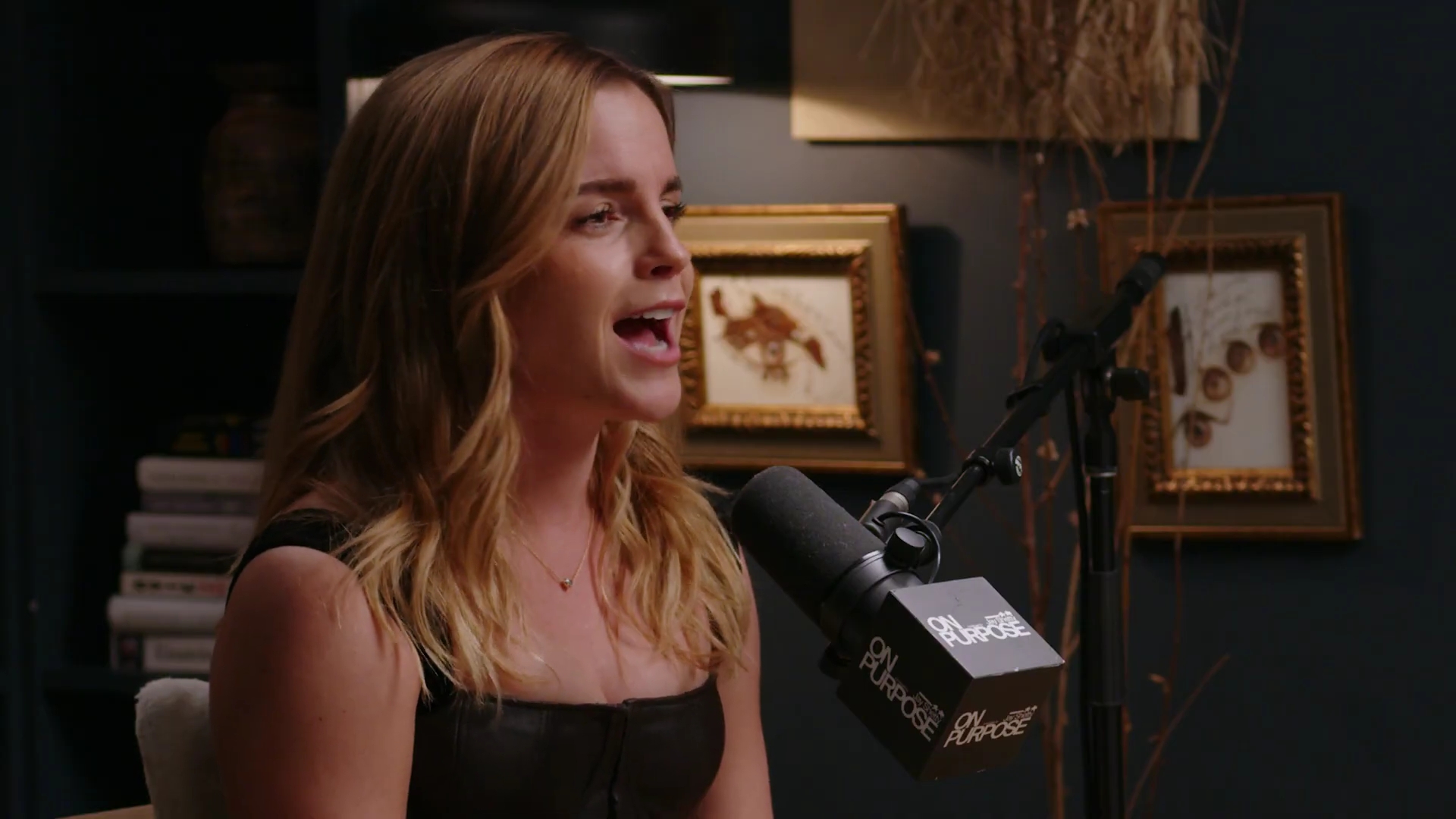 EmmaWatsonFan-dot-nl_2025OnPurposeWithJayShetty0292.jpg